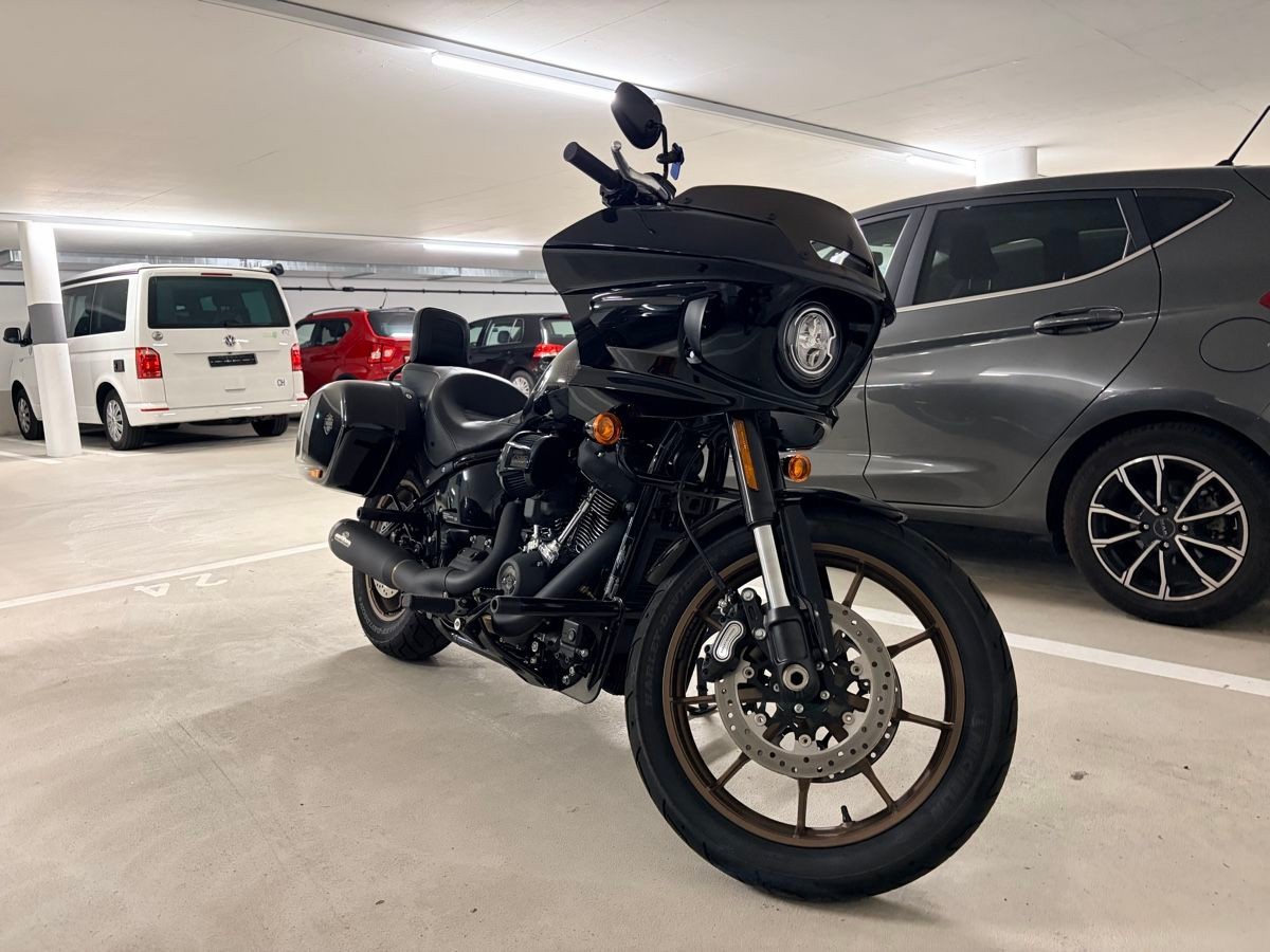 HARLEY-DAVIDSON FXLRST Low Rider ST Fast Johnnie 117-showroom-element-1