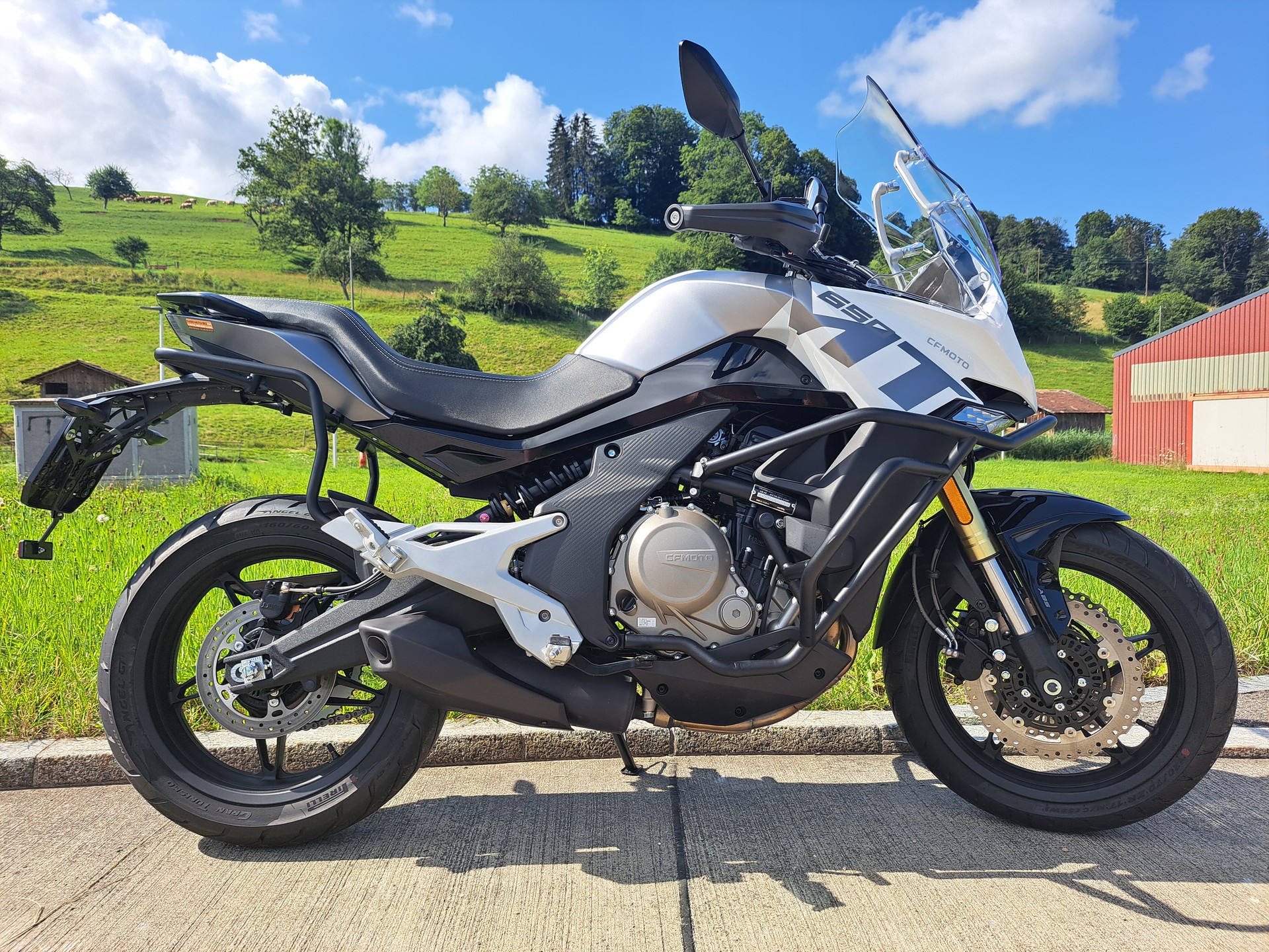 CF MOTO 650 MT-image-0