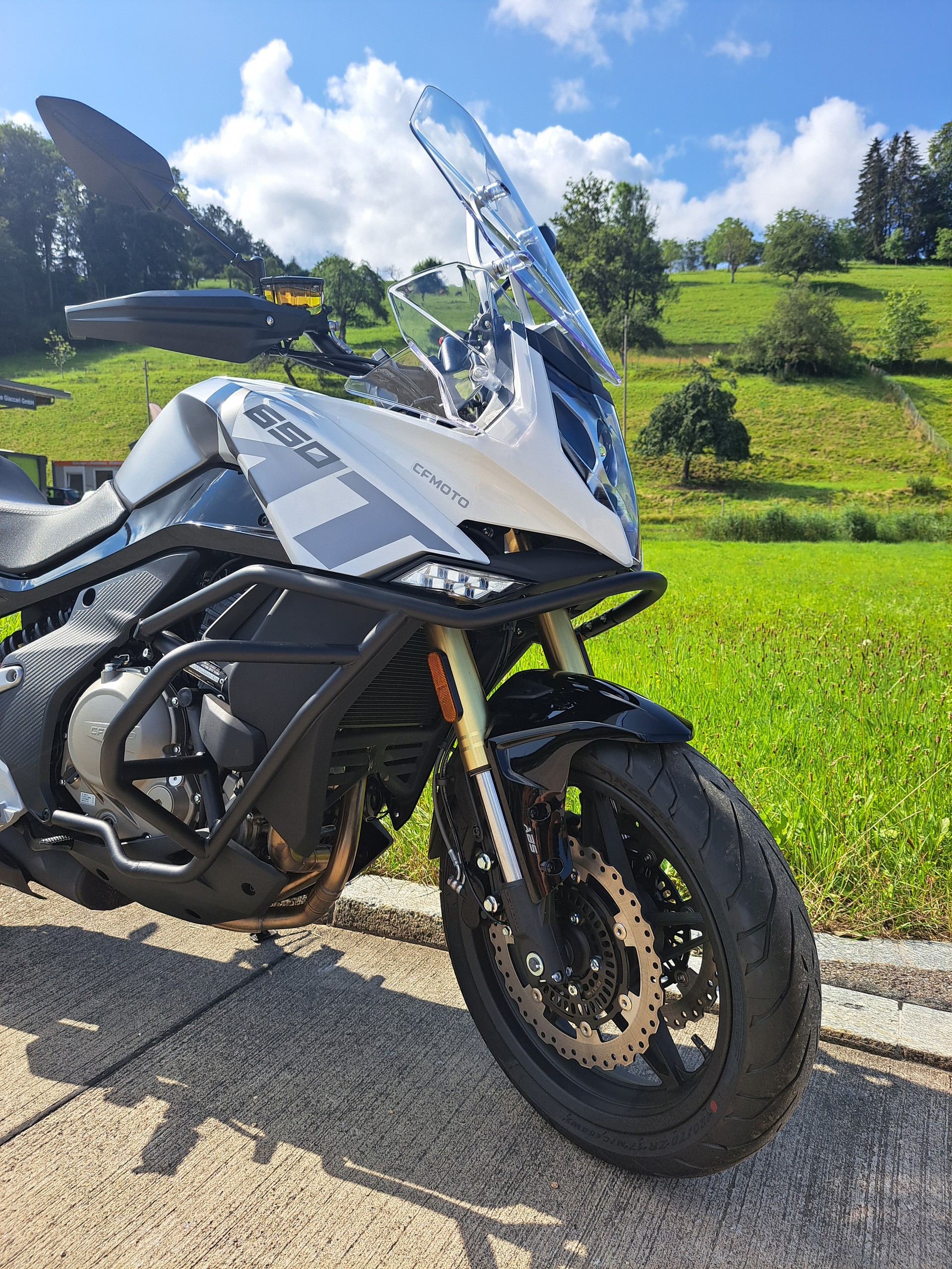 CF MOTO 650 MT-image-3