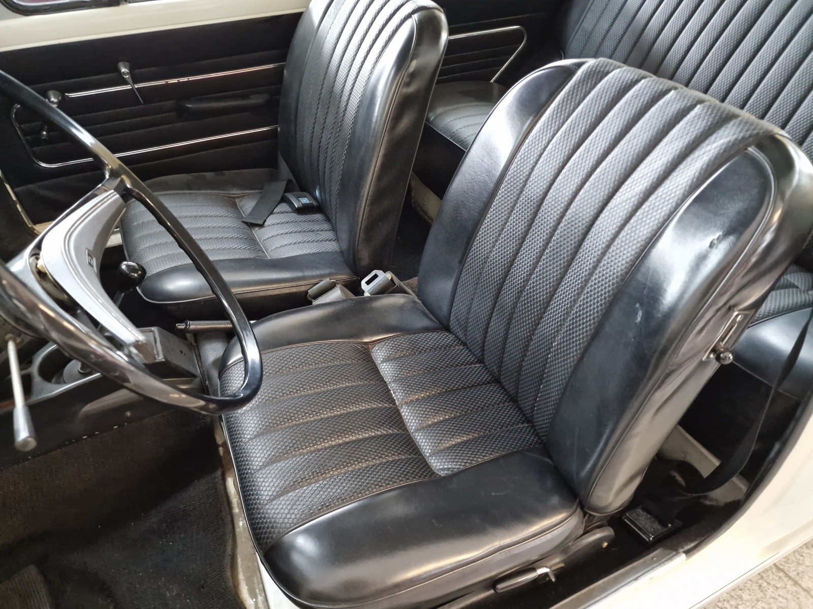 DATSUN Sunny 1000-image-9