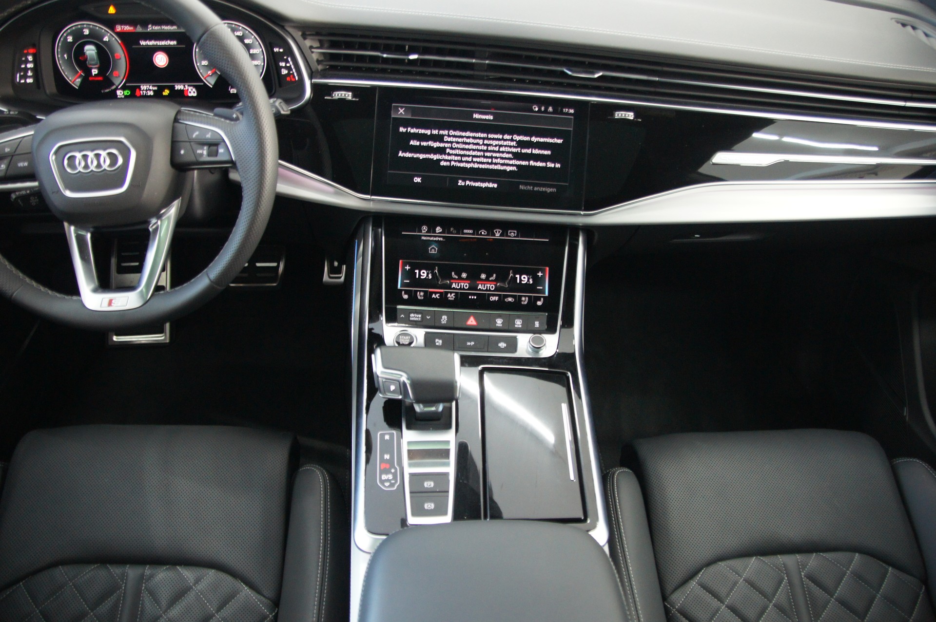 AUDI Q8 50 TDI quattro tiptronic-image-11