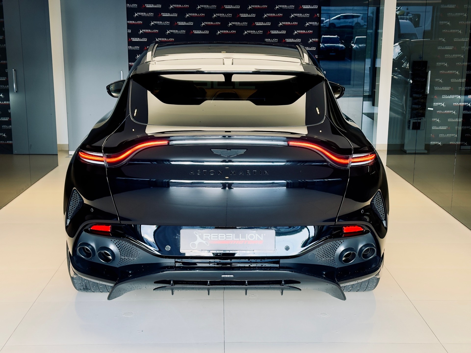 ASTON MARTIN 707 4.0 V8 Bi-Turbo-image-9