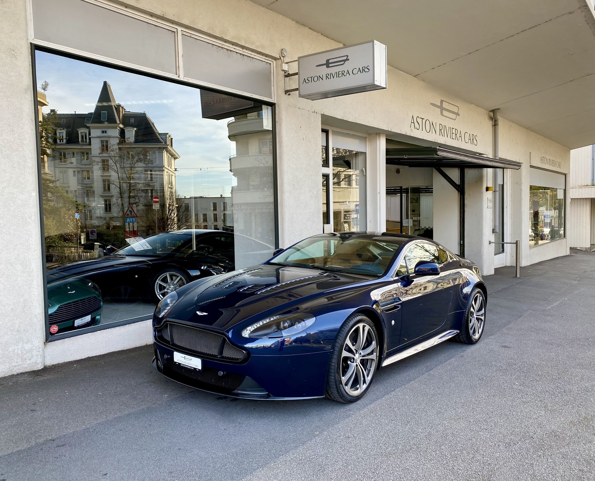 ASTON MARTIN V12 Vantage 5.9 S Sportshift