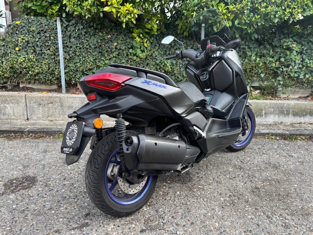YAMAHA XMAX 300-A-image-4
