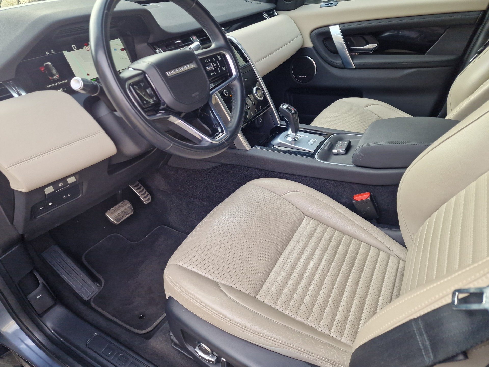 LAND ROVER Discovery Sport R Dyn P300e 1.5 PHEV HSE AT8-image-10