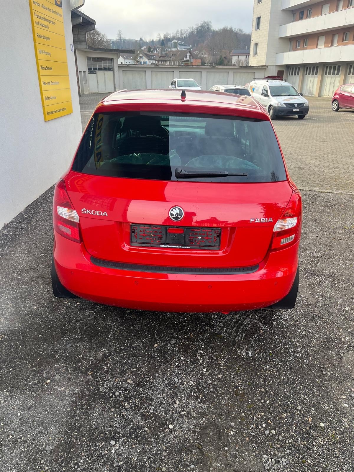 SKODA FABIA-image-2