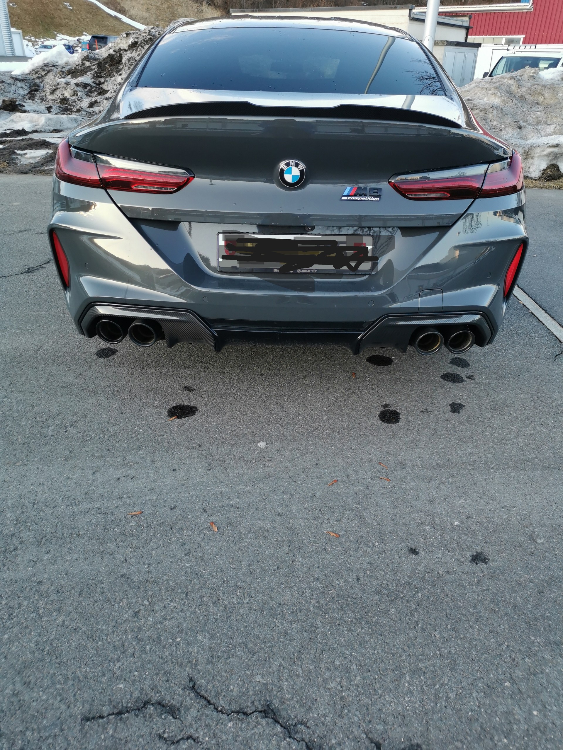 BMW M8 xDrive M Competition Steptronic-image-3