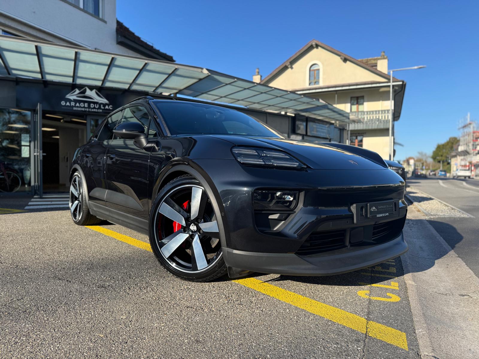 PORSCHE Macan 4 S 100kWh