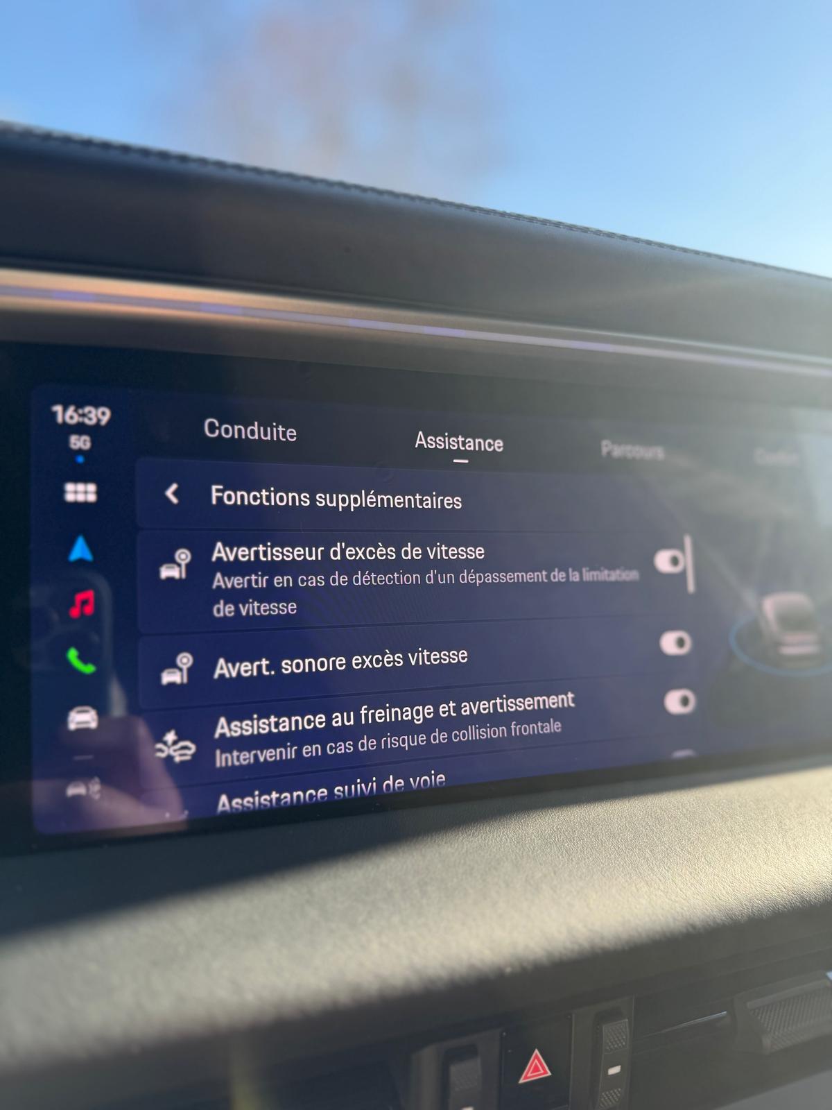 PORSCHE Macan 4 S 100kWh-image-25