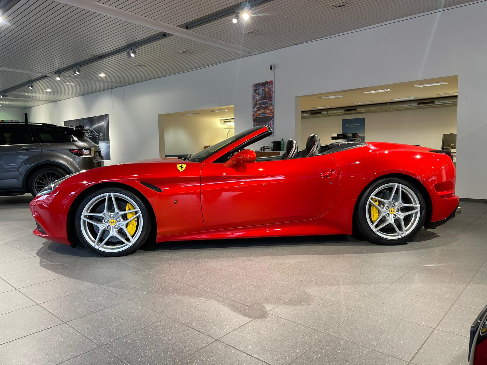 FERRARI California 3.9 V8 T-image-4
