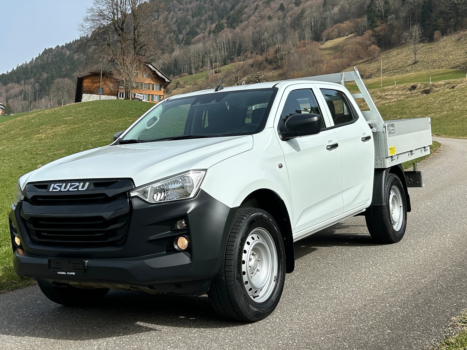 ISUZU N60 4x4 Aut.