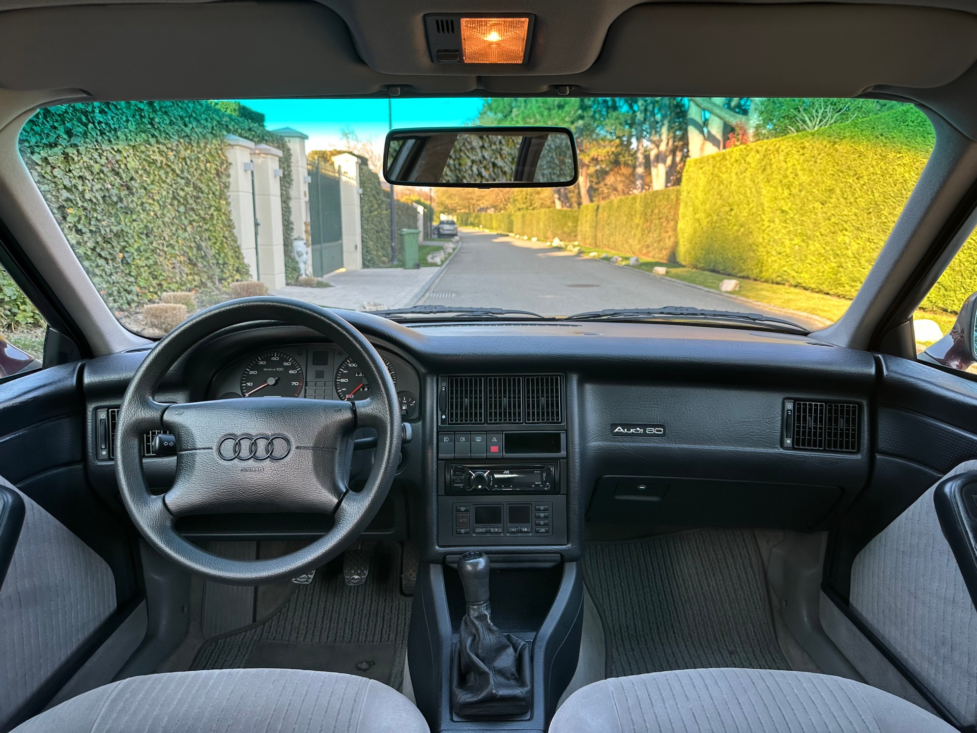 AUDI 80 Avant 2.6 E V6 - Expertisée vétéran-image-13
