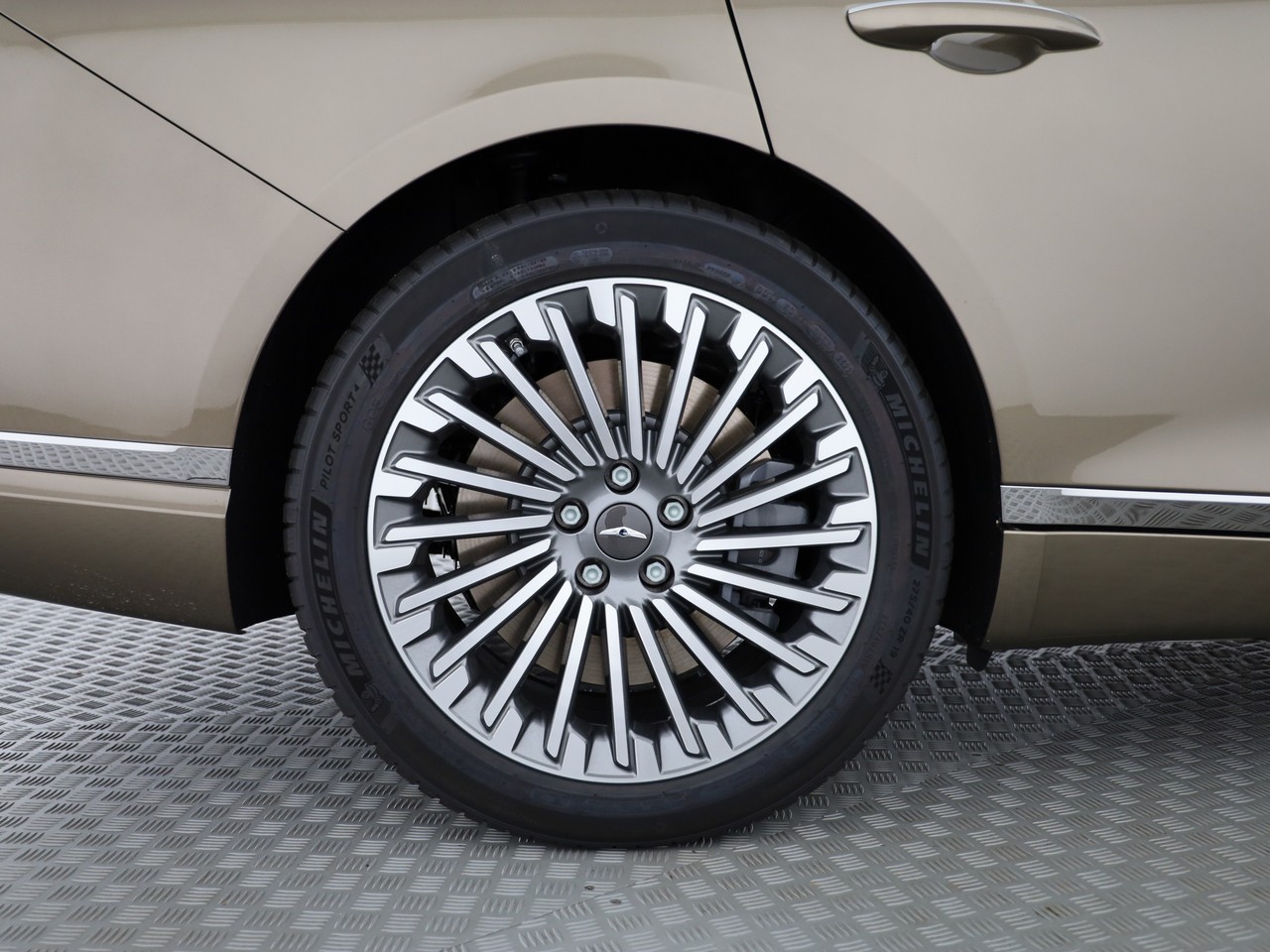 GENESIS G80 Electrificed Luxury 87,2kWh AWD-image-16