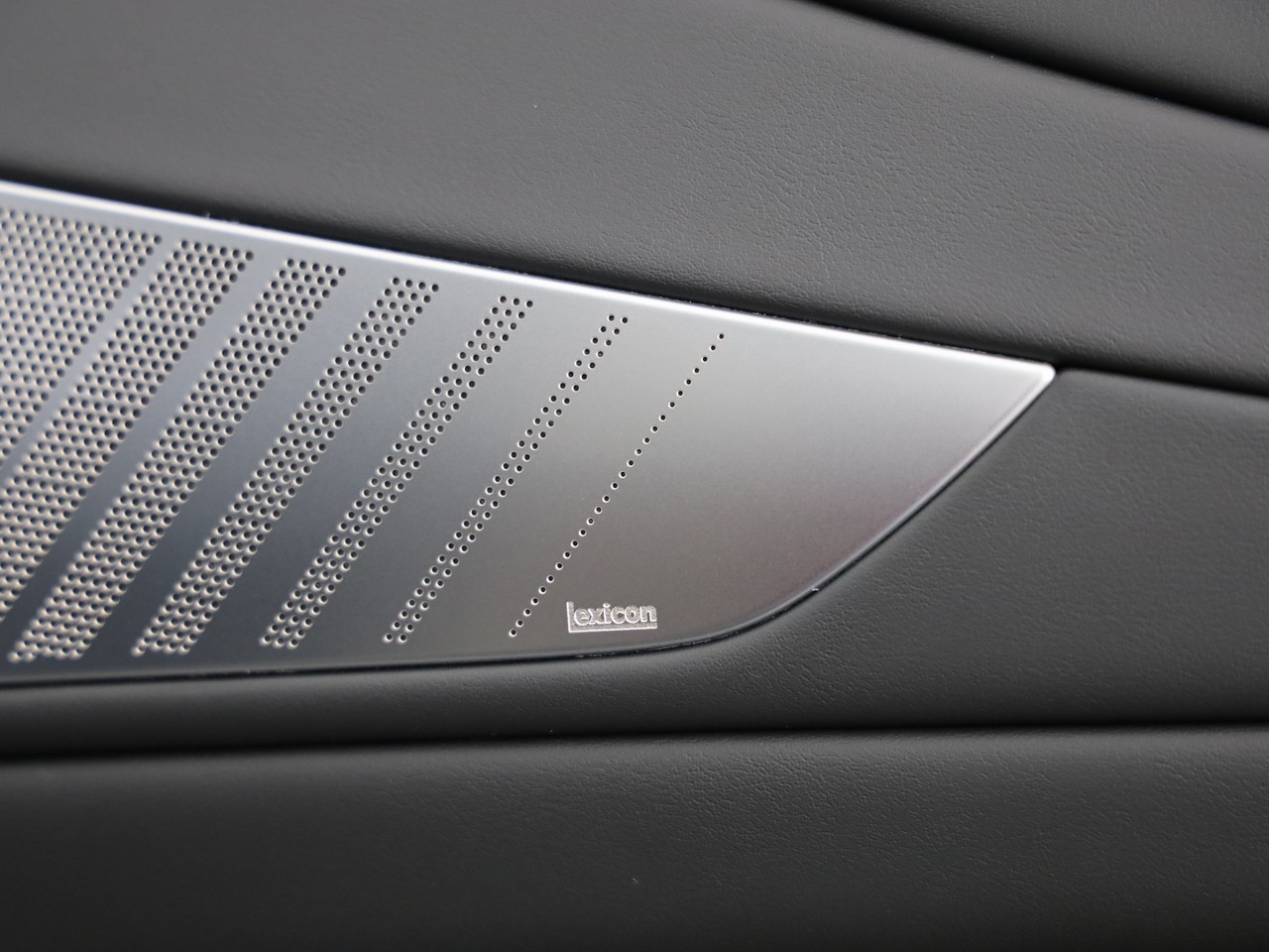 GENESIS G80 Electrificed Luxury 87,2kWh AWD-image-17