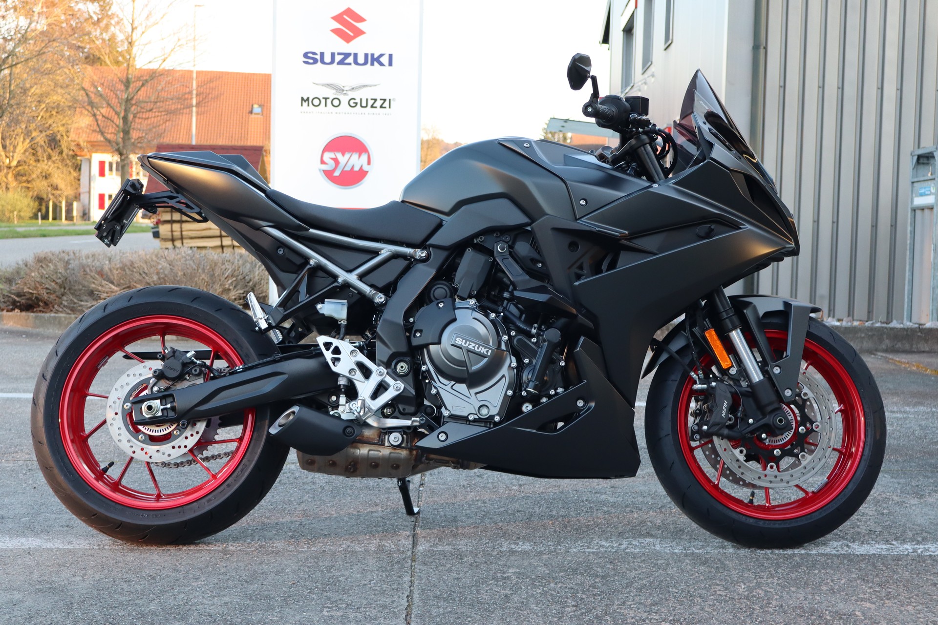 SUZUKI GSX-8R ABS / TCS-image-0