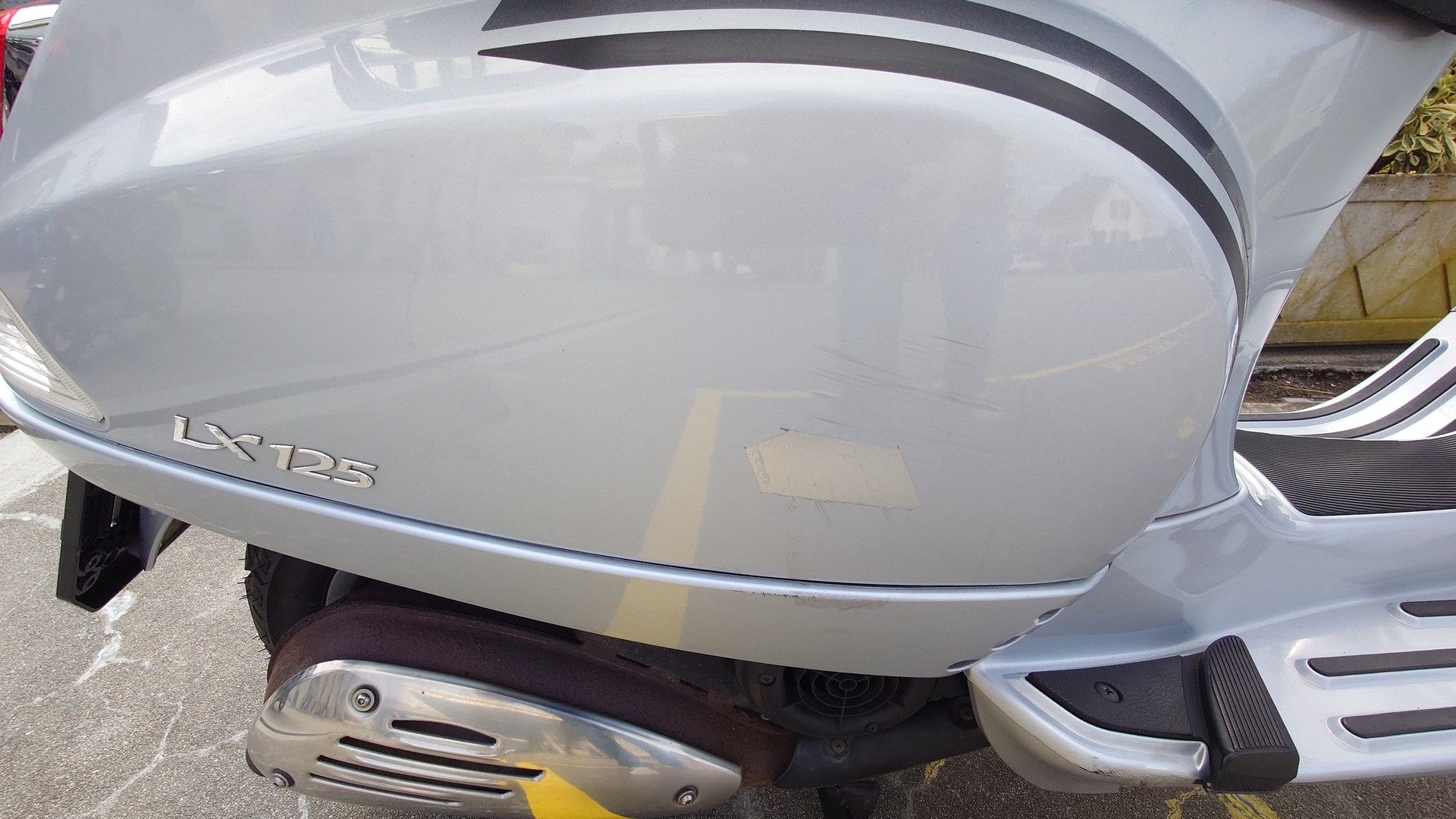 PIAGGIO Vespa 125 LX4-image-4