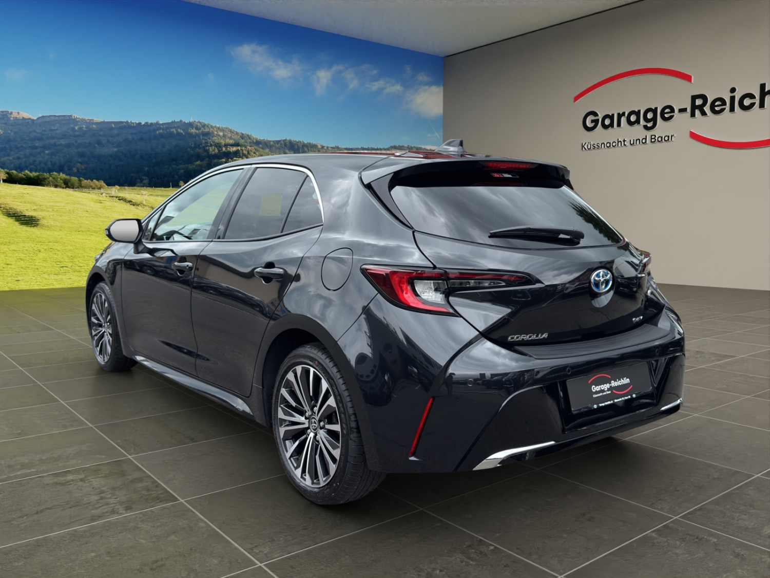 TOYOTA Corolla 1.8 HSD Trend-showroom-element-2