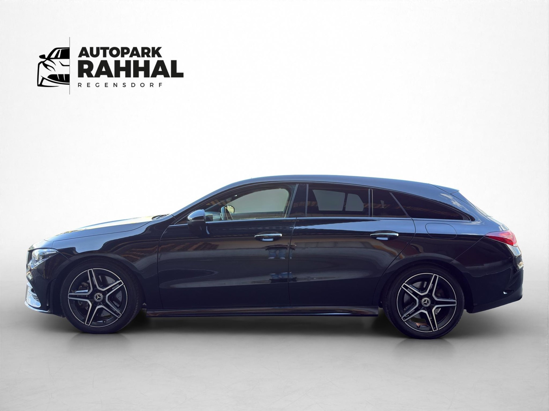 MERCEDES-BENZ CLA 250 AMG Line 4matic Shooting Brake-image-9