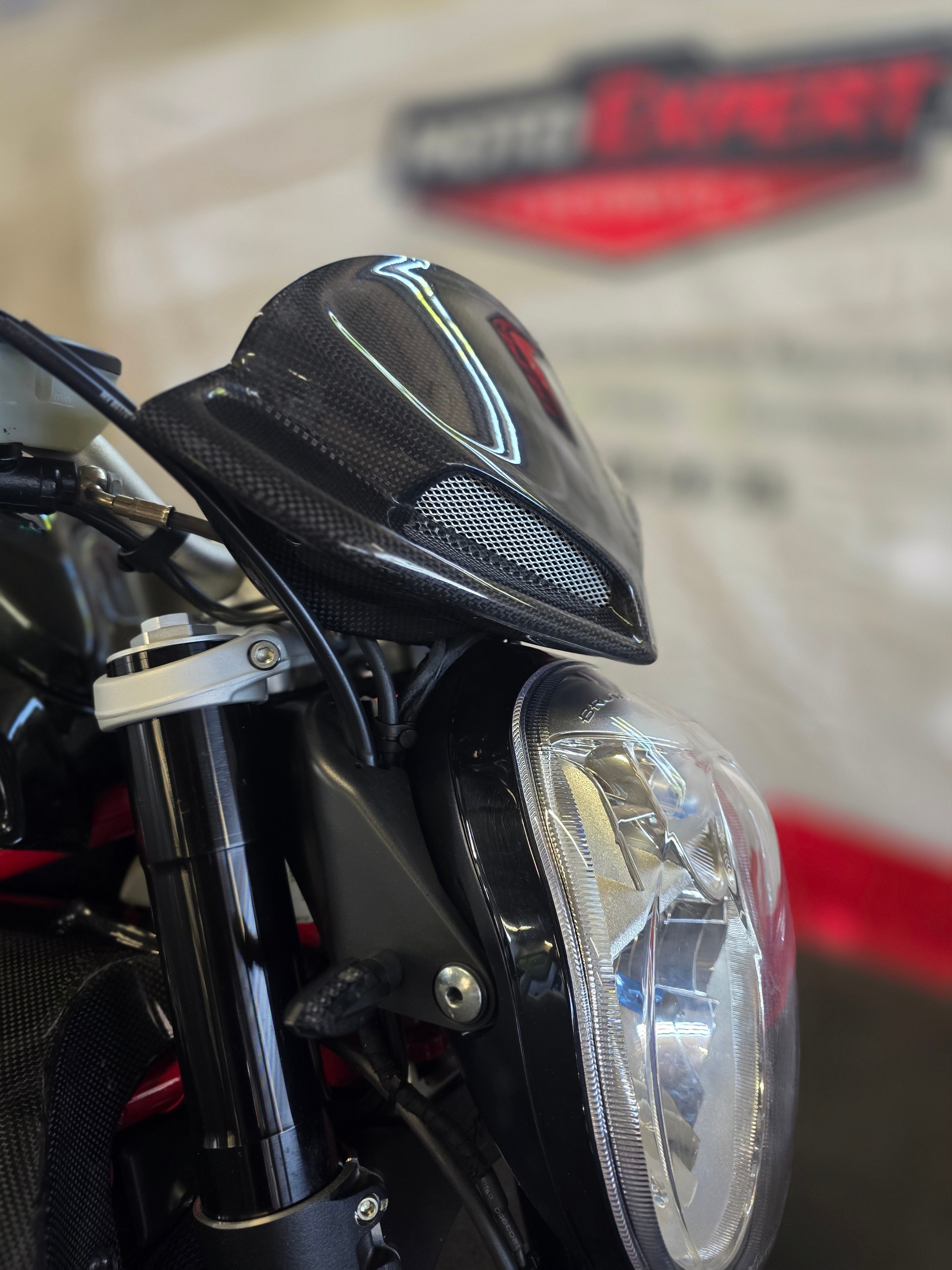 MV AGUSTA B4 Brutale 1090 R ABS-image-4