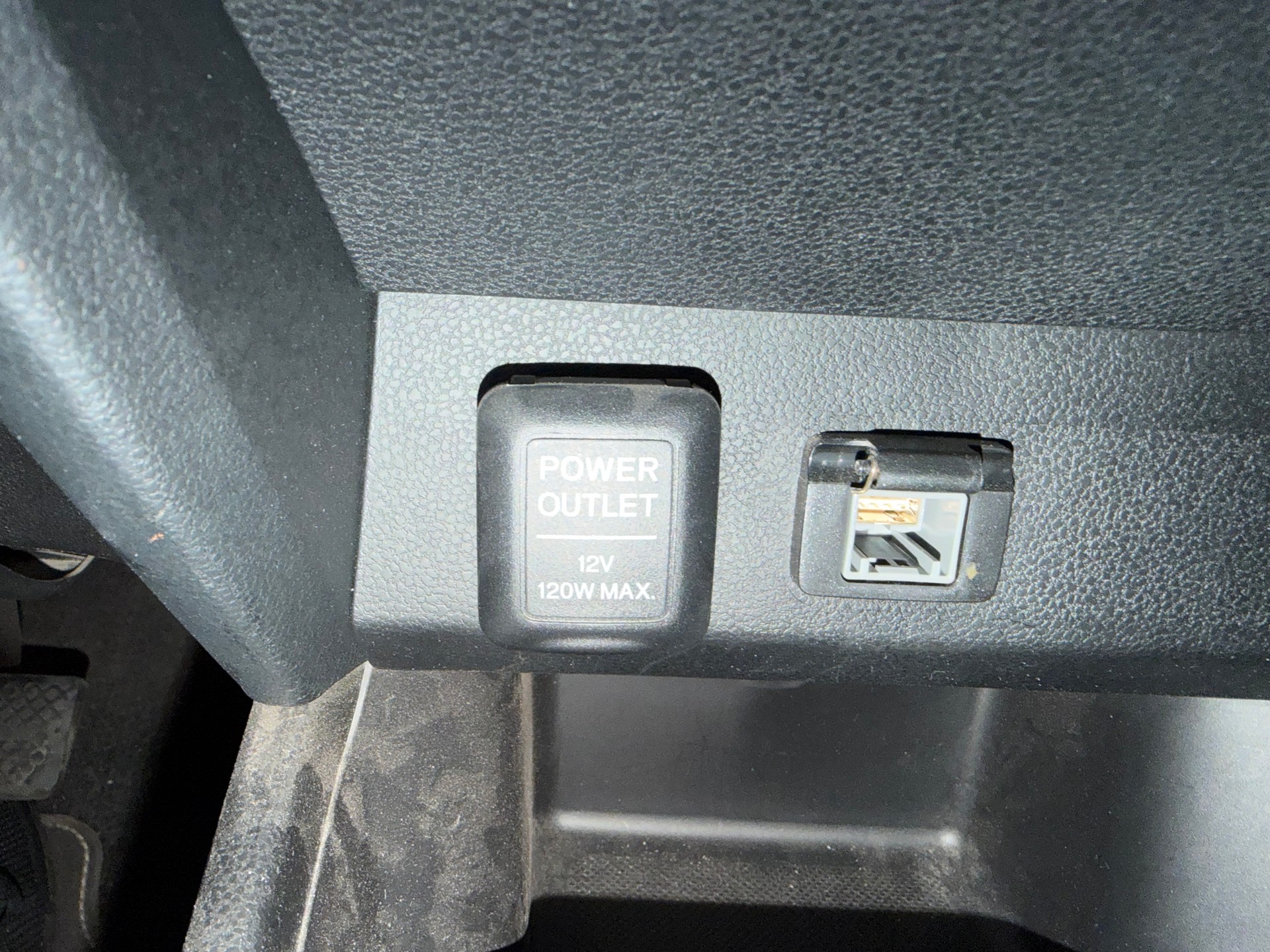HONDA Jazz 1.3i Hybrid Elegance CVT-image-27