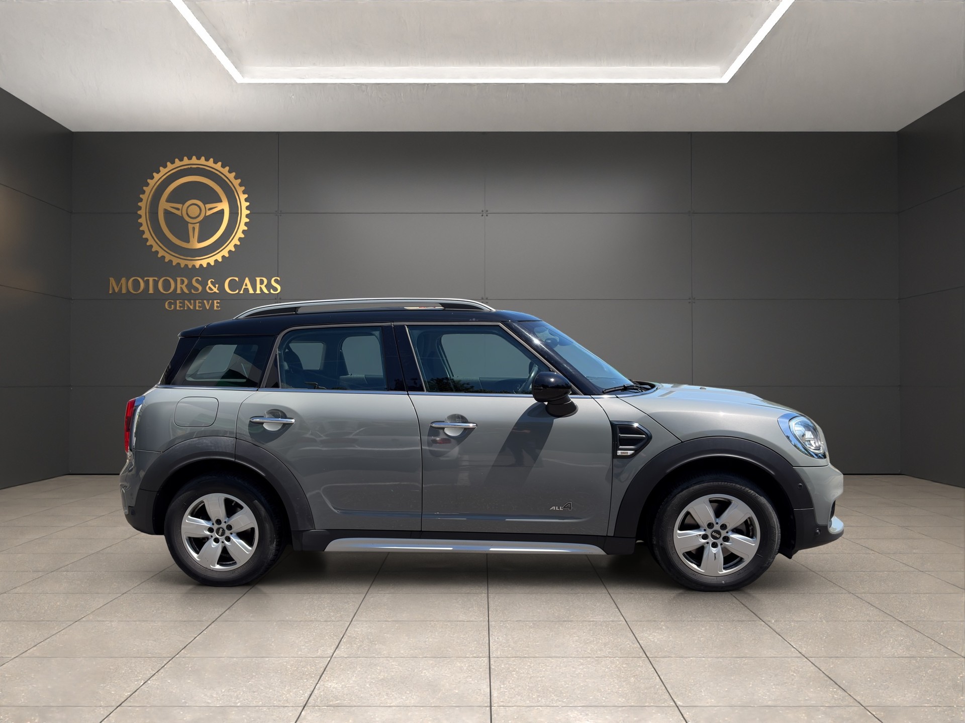 MINI Countryman Cooper ALL4 Steptronic-image-5