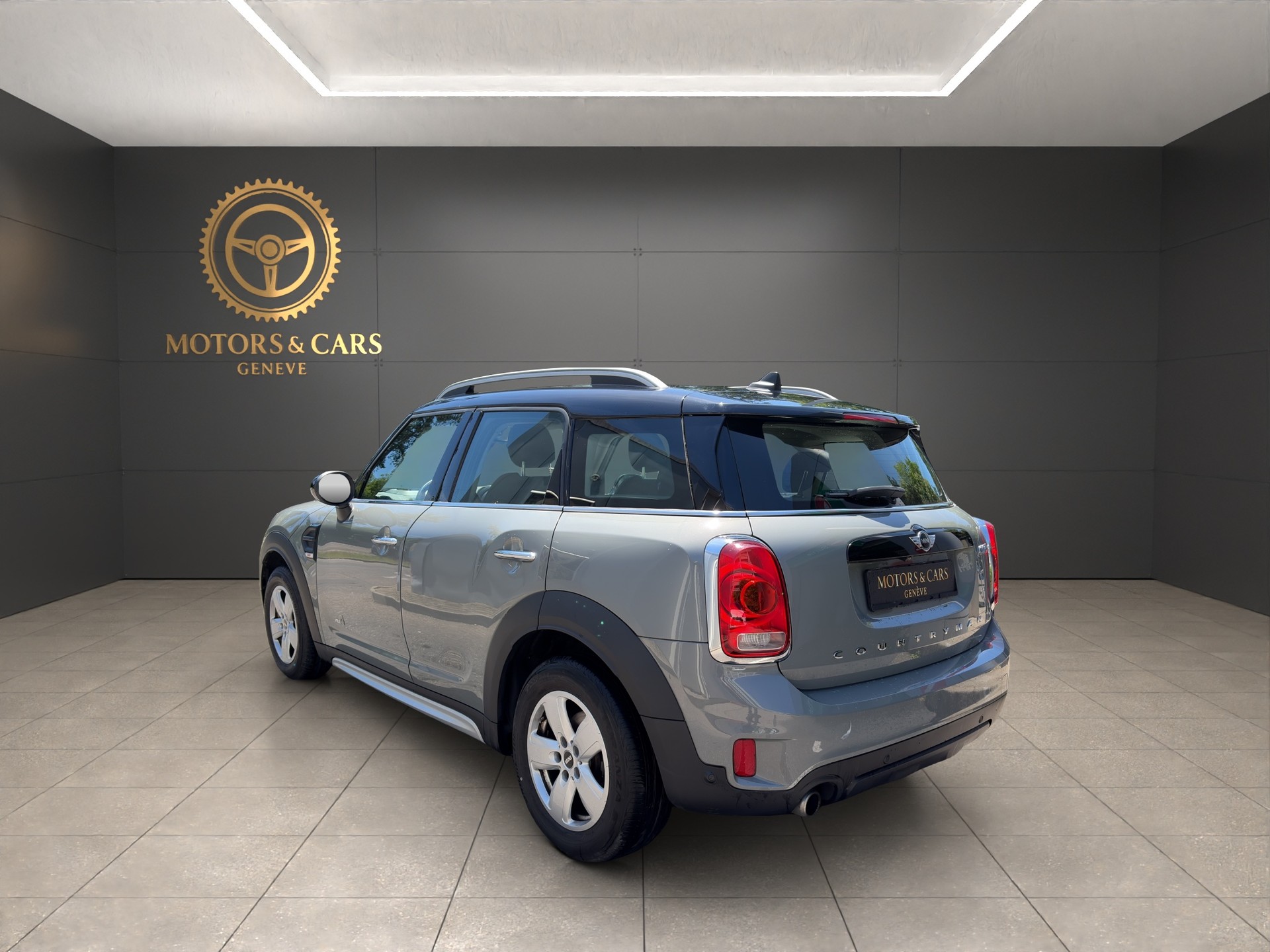 MINI Countryman Cooper ALL4 Steptronic-showroom-element-2
