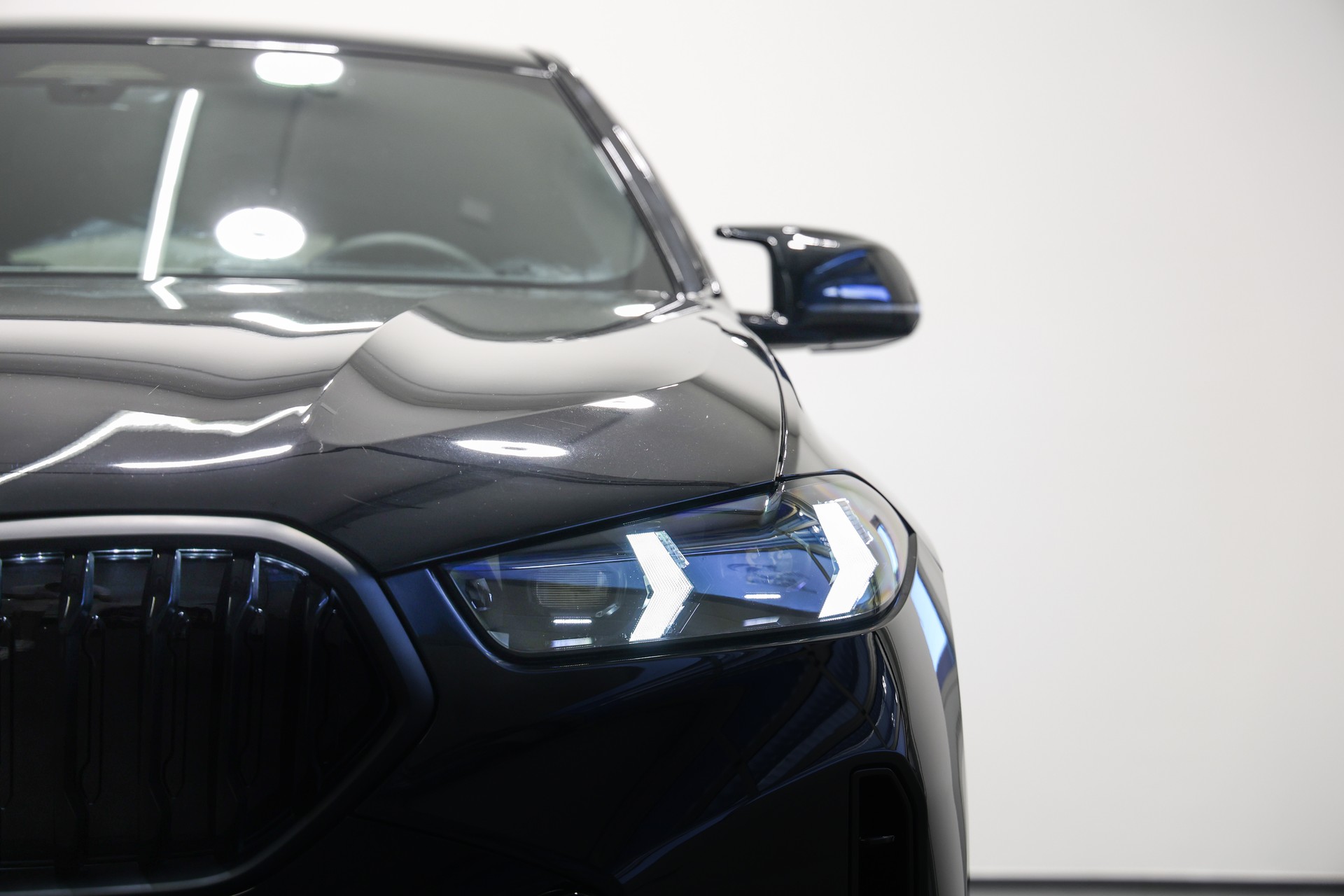 BMW X6 xDrive 48V 30d M Sport Steptronic-image-4