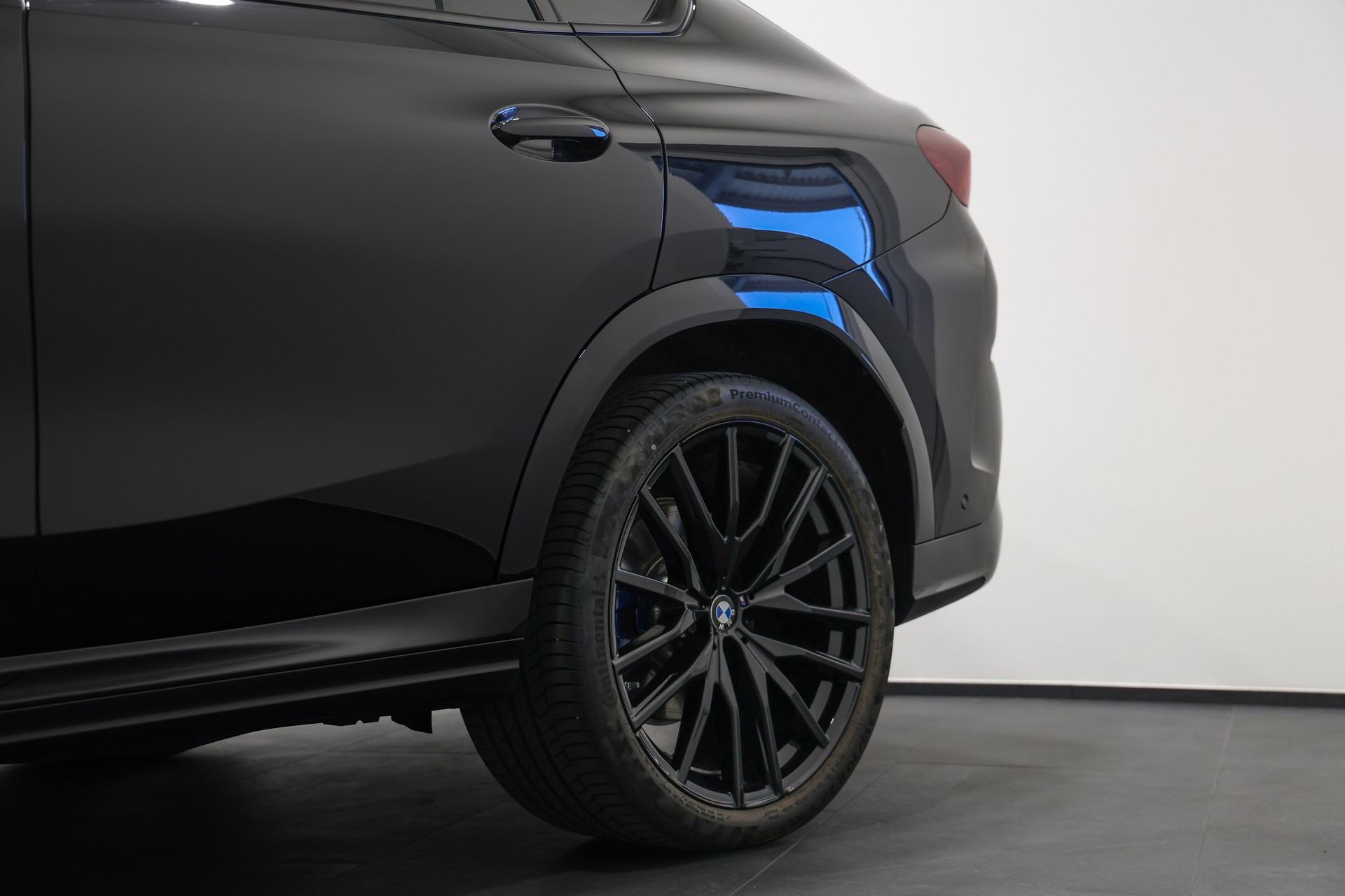 BMW X6 xDrive 48V 30d M Sport Steptronic-image-8