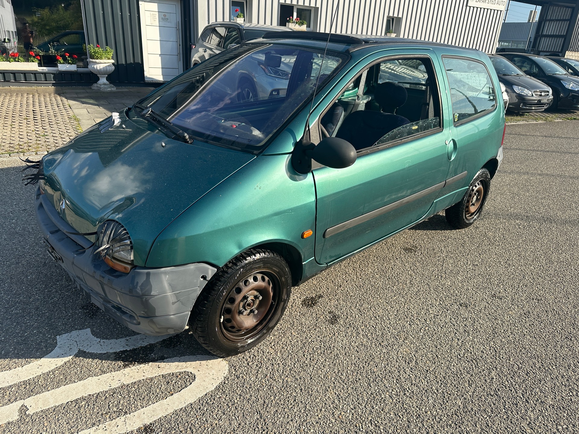 RENAULT Twingo 1.2