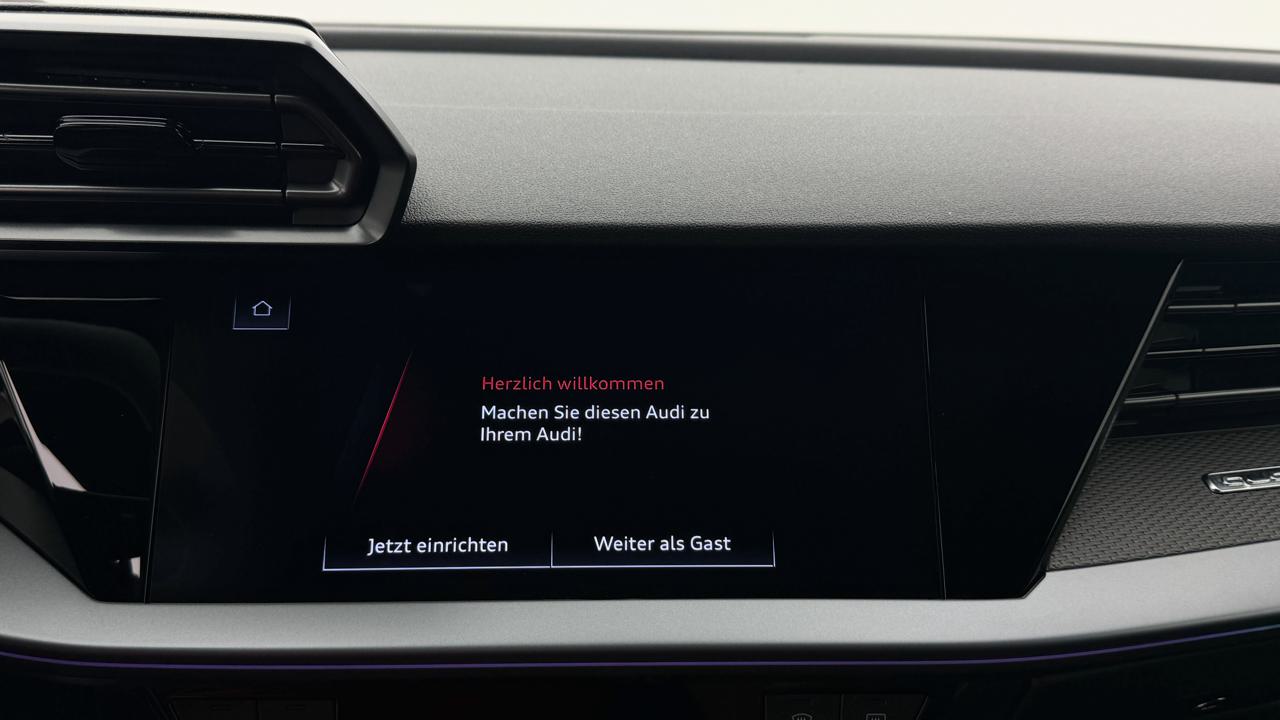 AUDI RS3 Sportback 2.5 TSI quattro S-tronic-image-7
