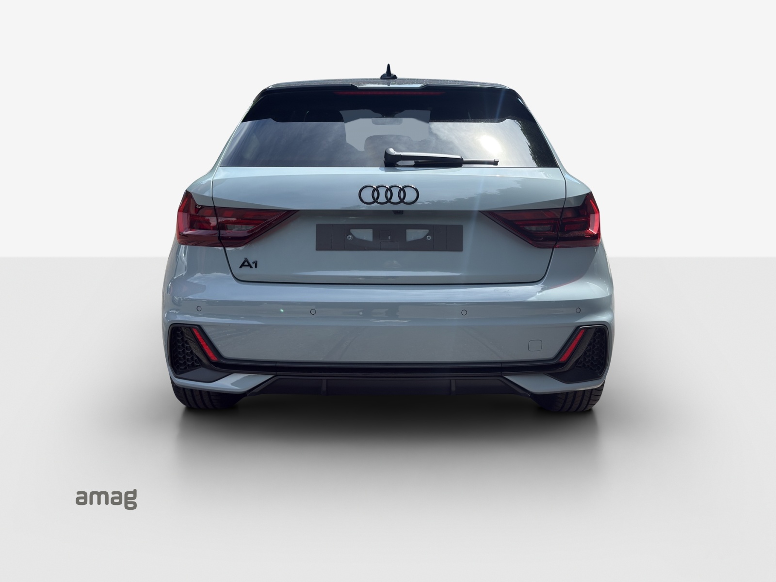AUDI A1 Sportback 30 TFSI Attraction S-tronic-showroom-element-3