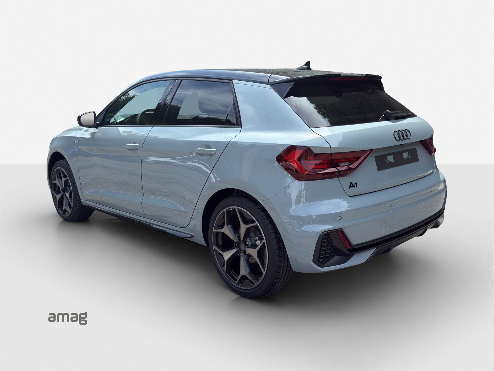 AUDI A1 Sportback 30 TFSI Attraction S-tronic-image-4