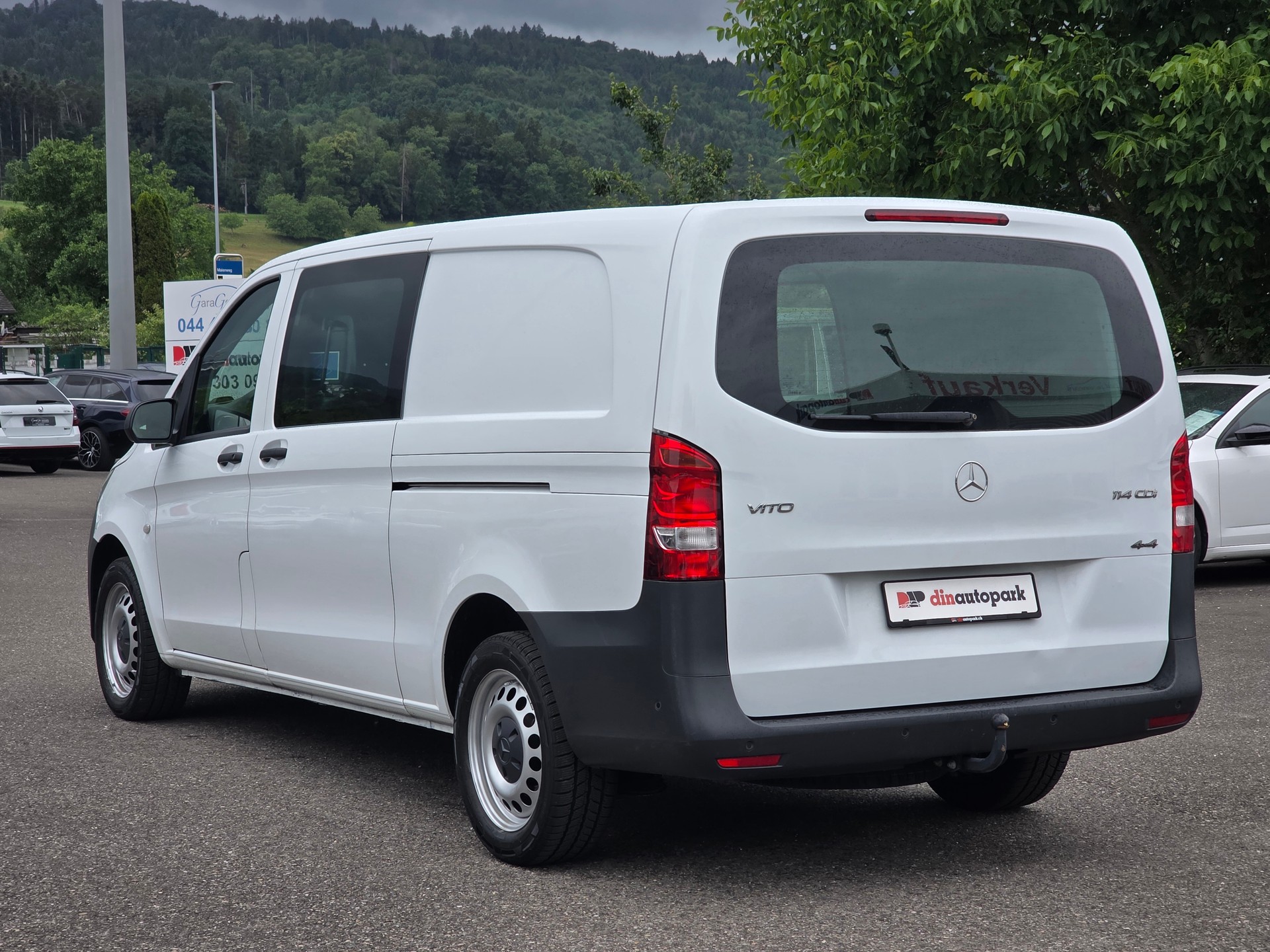 MERCEDES-BENZ Vito 114 CDI Extralang 9G-Tronic 4Matic ** Automat ** Navi ** Klima **Anhängerkupplung **-image-4