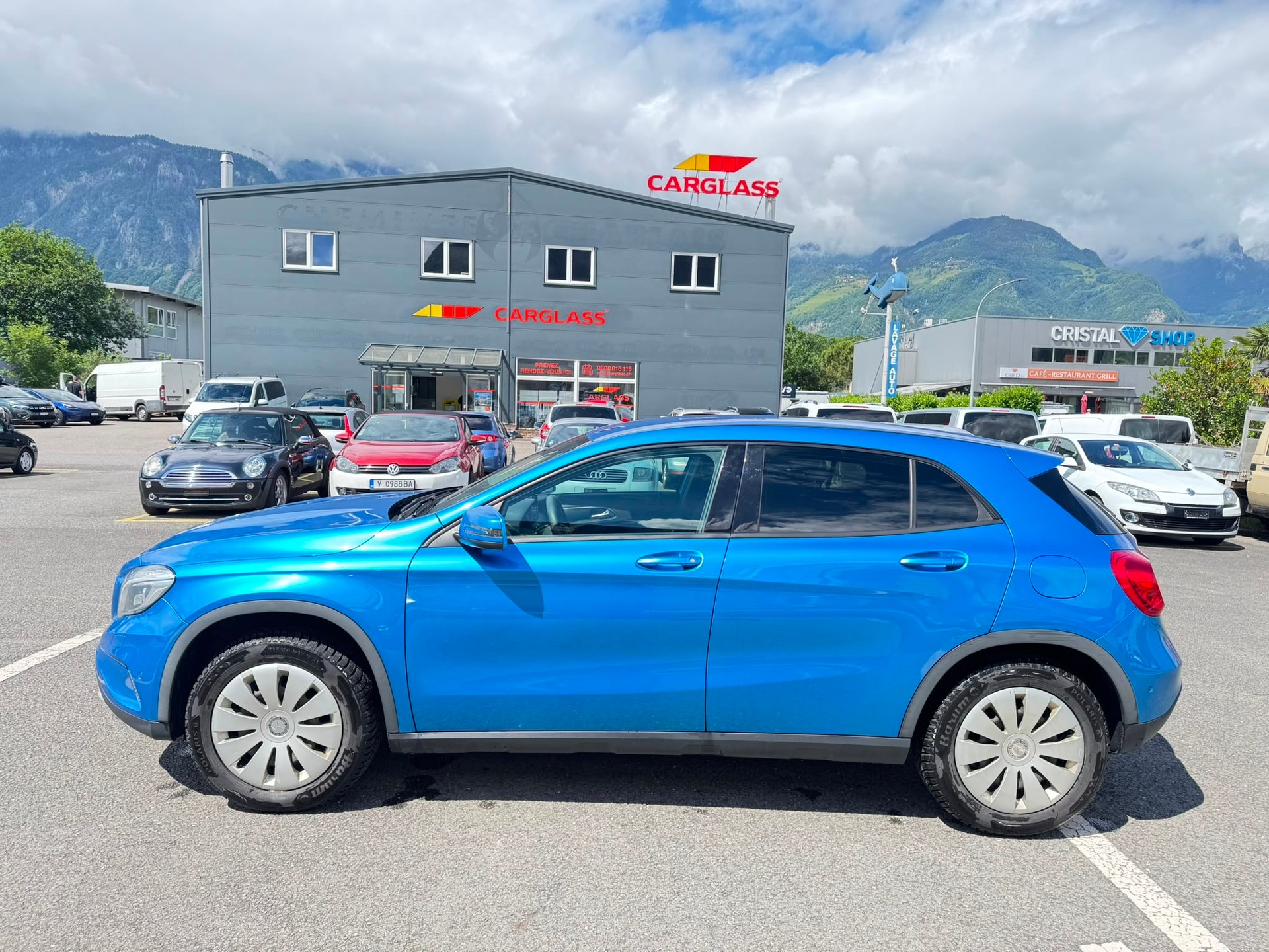 MERCEDES-BENZ GLA 200 CDI Swiss Star Edition Urban 4Matic 7G-DCT-image-7