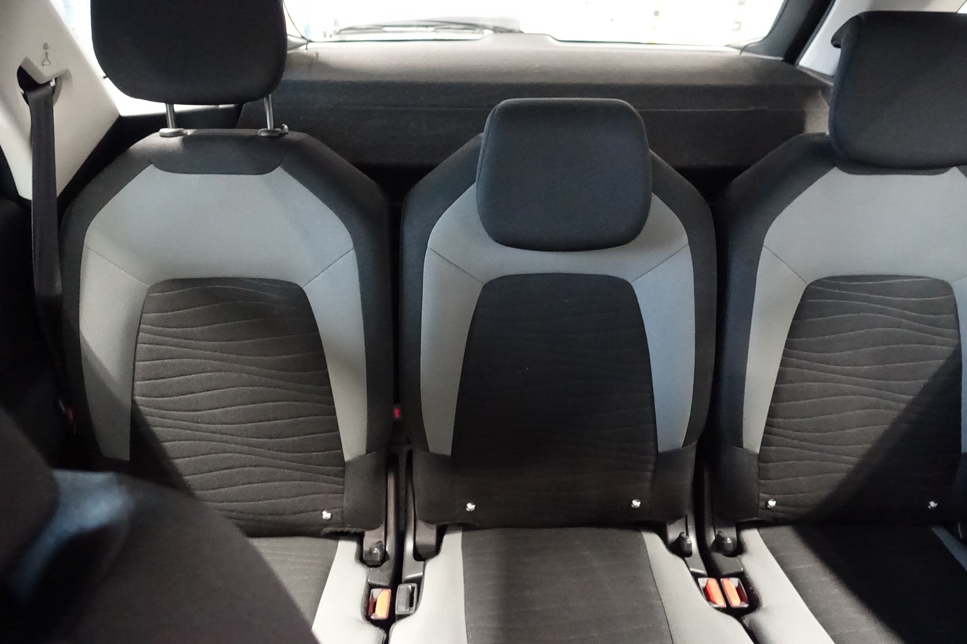 CITROEN C4 Picasso 1.6i 16V e-THP Intensive Automatic-image-12