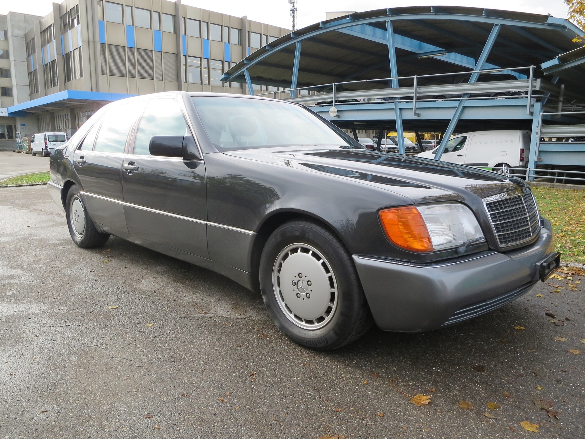 MERCEDES-BENZ 600 SEL Automatic