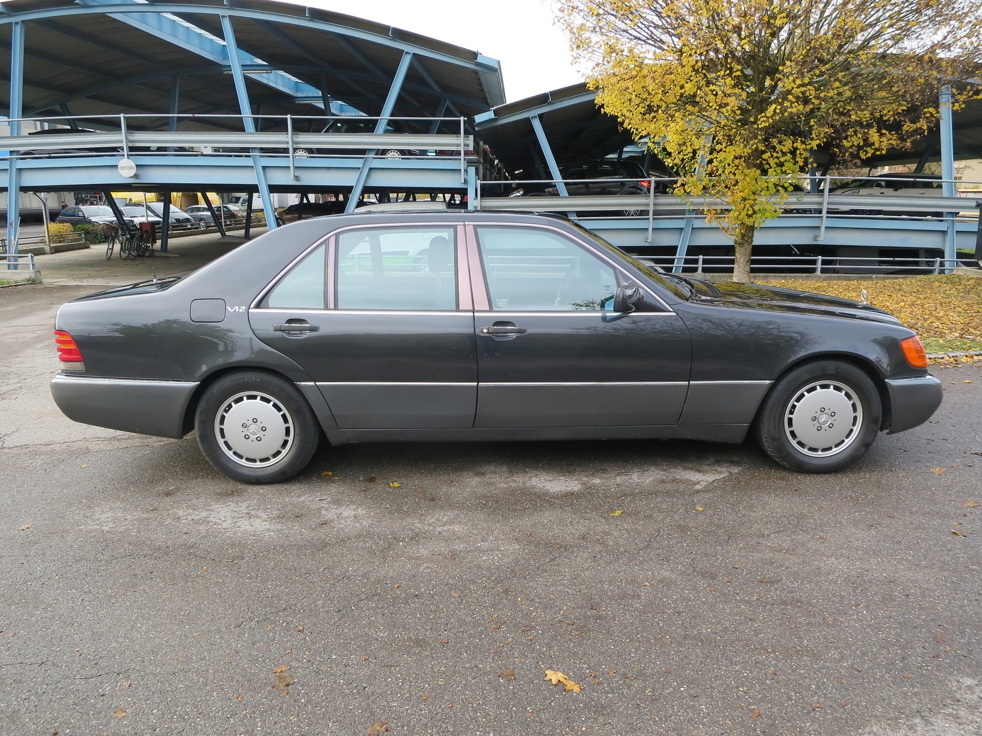 MERCEDES-BENZ 600 SEL Automatic-showroom-element-2