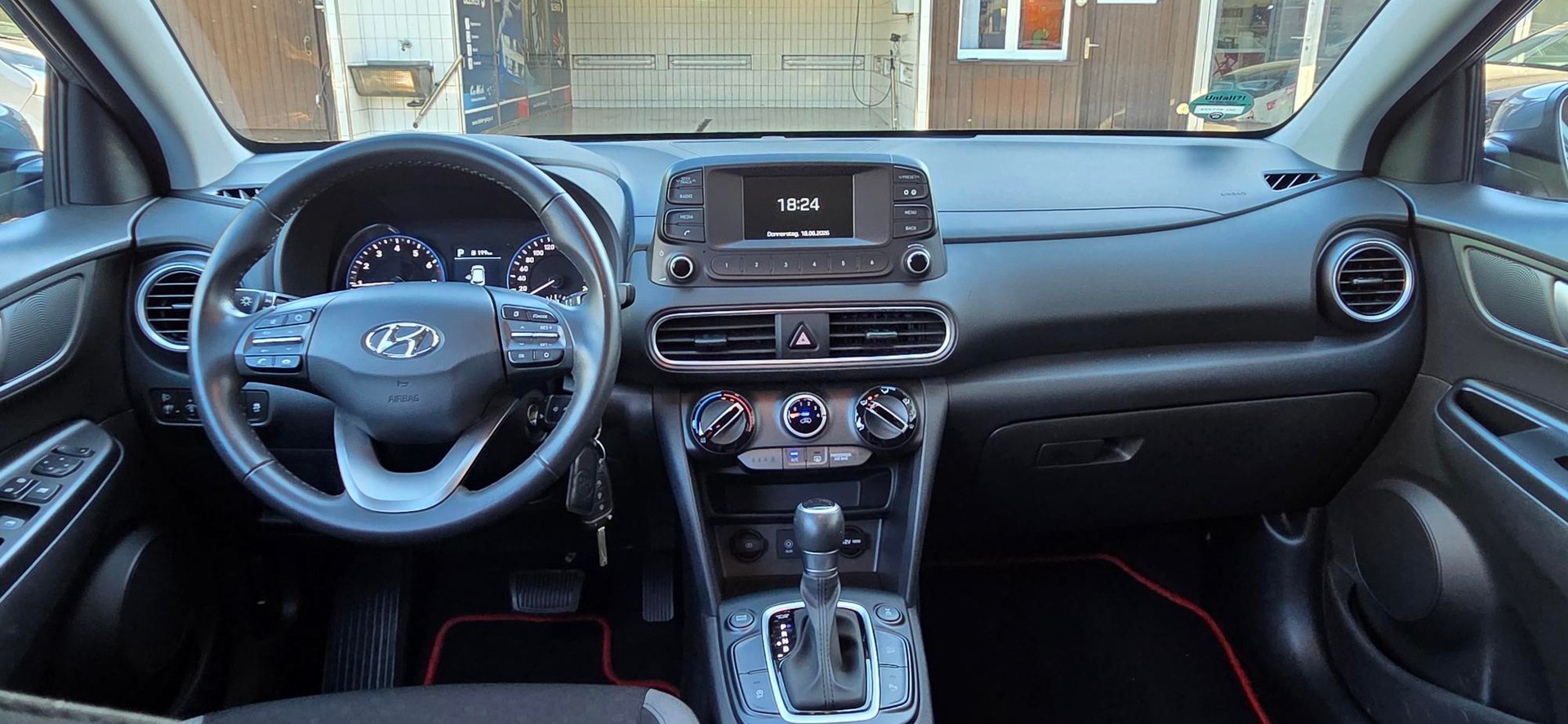 HYUNDAI Kona 1.6 T-GDi Amplia 4WD DCT-image-8