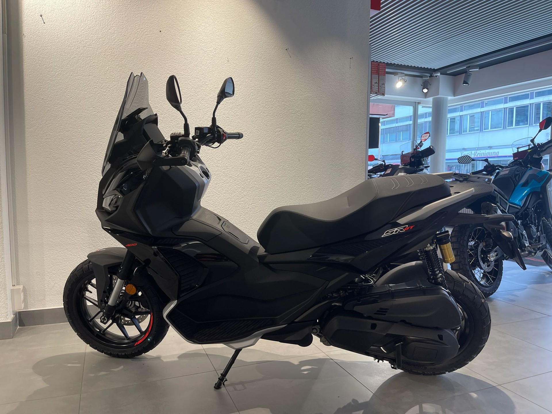APRILIA SR 400 GT | Vorführfahrzeug | ABS | Garantie-image-15