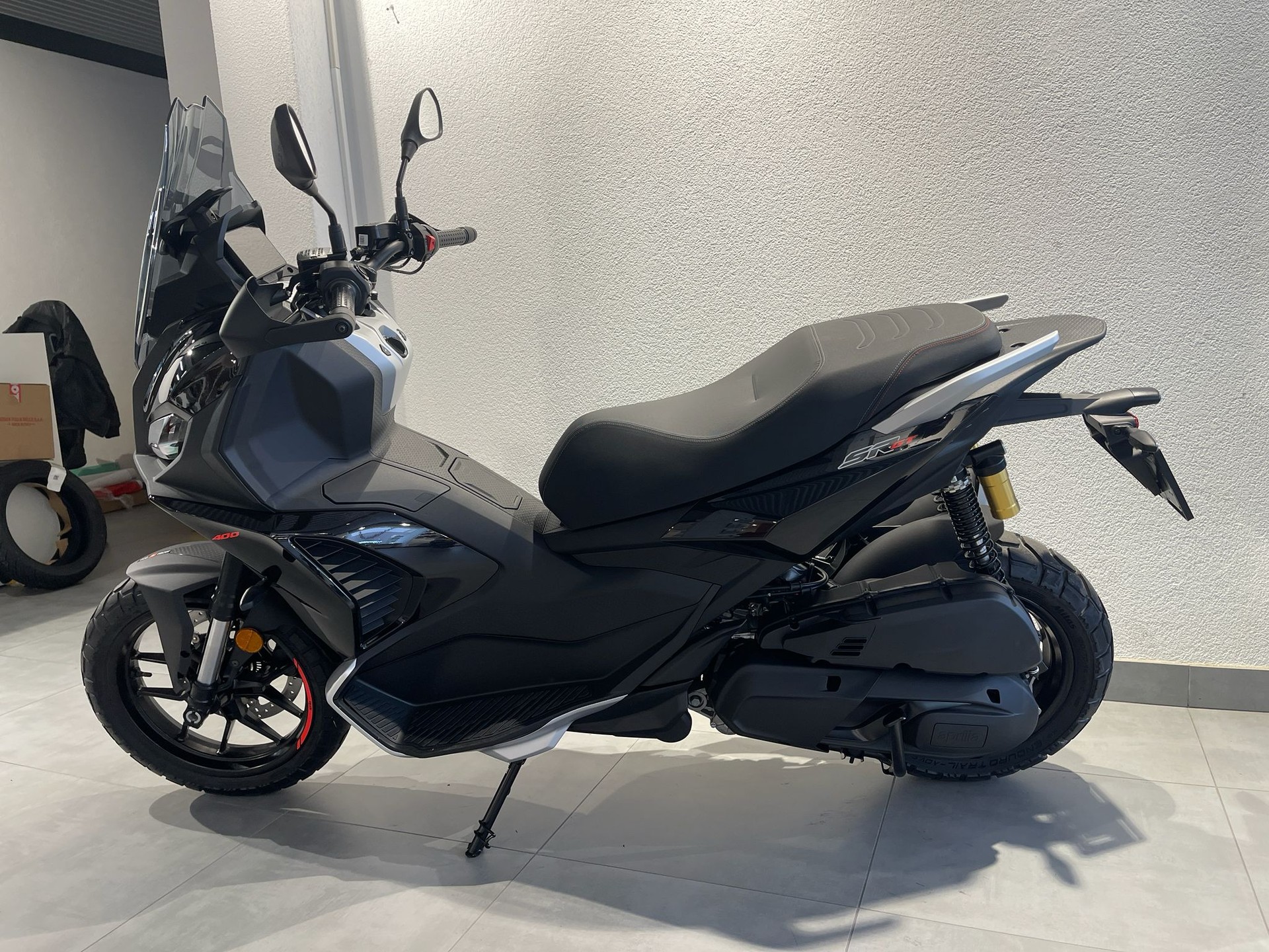 APRILIA SR 400 GT | Vorführfahrzeug | ABS | Garantie-image-14