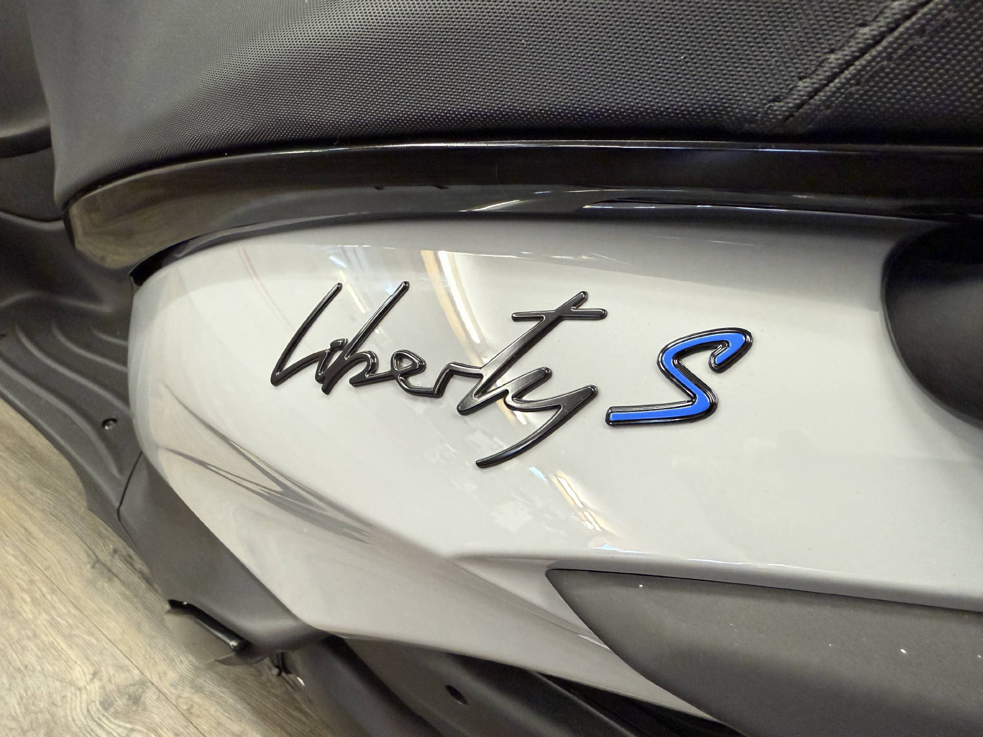 PIAGGIO Medley 125 Sport E5+-image-1