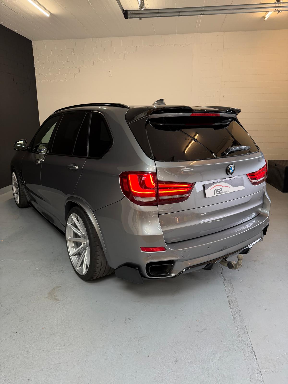 BMW X5 xDrive 40d Pure M Sport Plus Steptronic-showroom-element-3