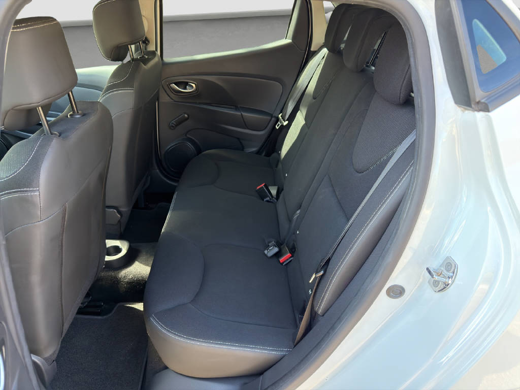 RENAULT Clio 0.9 TCe Expression S/S-image-12