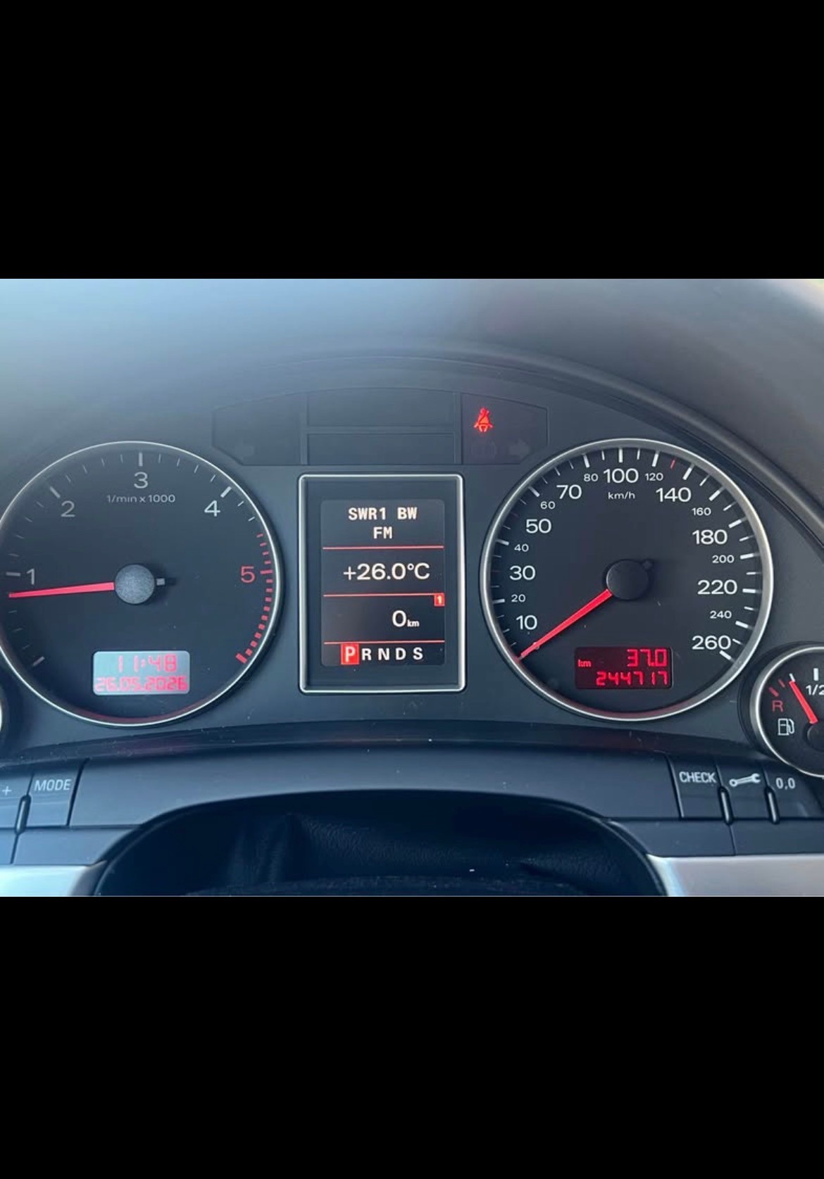 AUDI A4 Avant 2.7 TDI-image-7