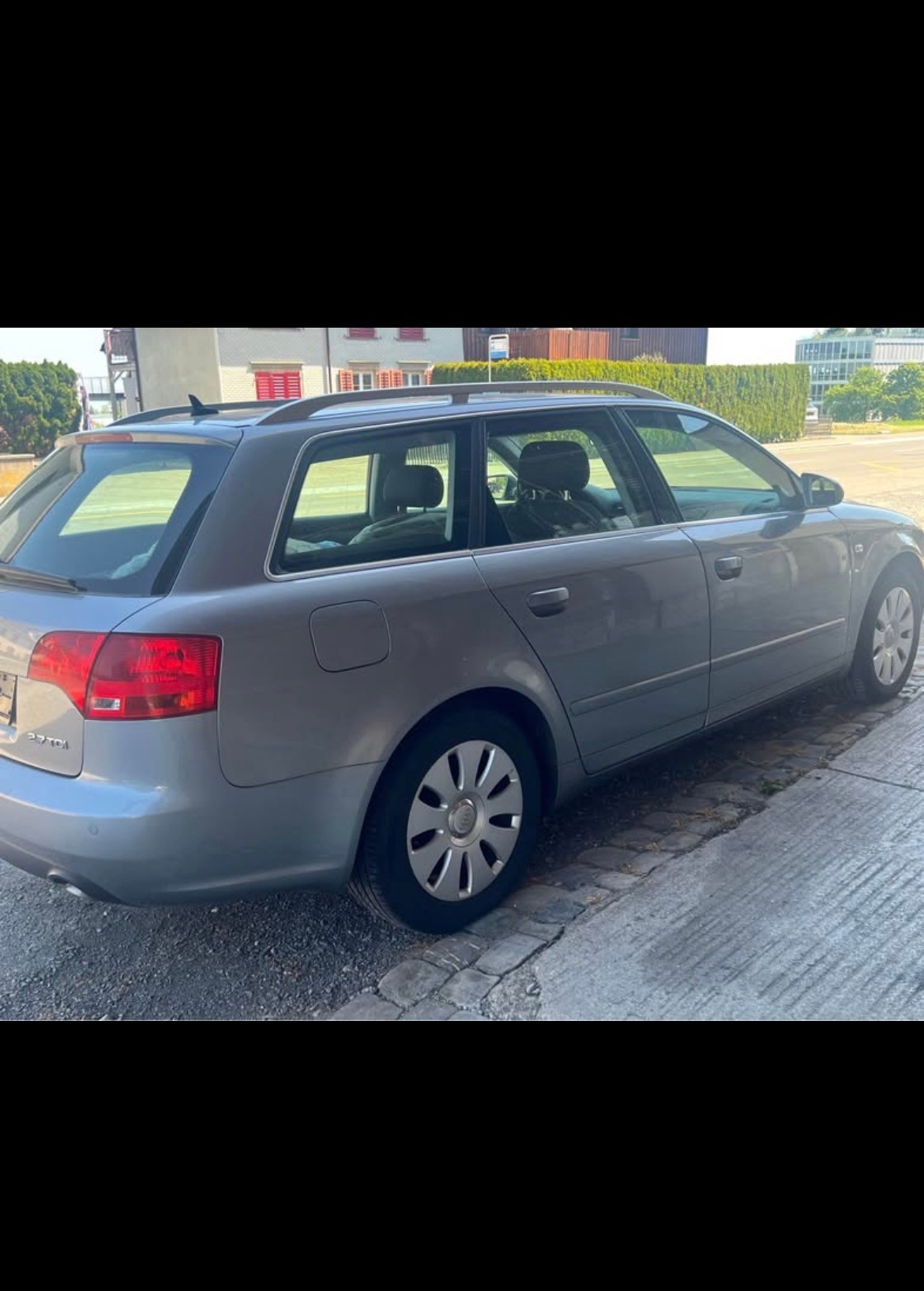 AUDI A4 Avant 2.7 TDI-image-2