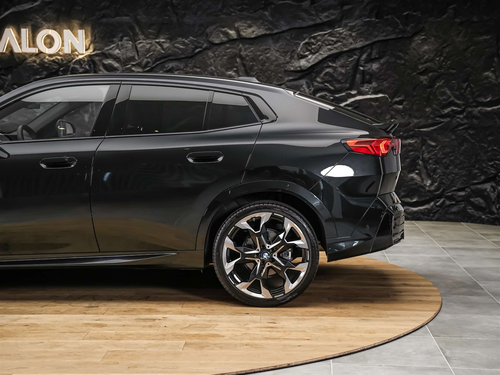 BMW X2 sDrive 20d M Sport *Werksgarantie*Lenkradheizung*Voll Leder*-image-17