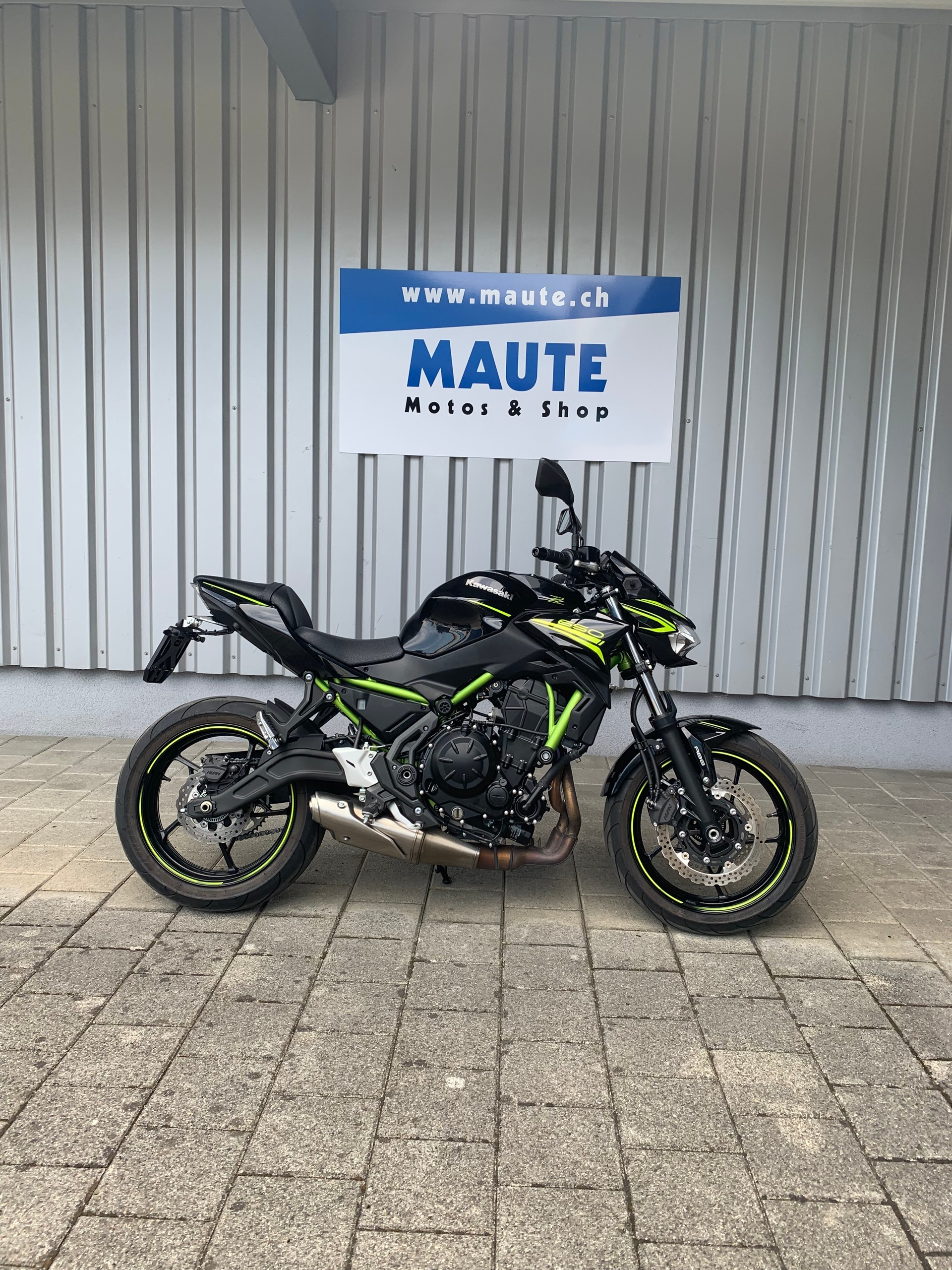 KAWASAKI Z 650 (35kW)-image-0