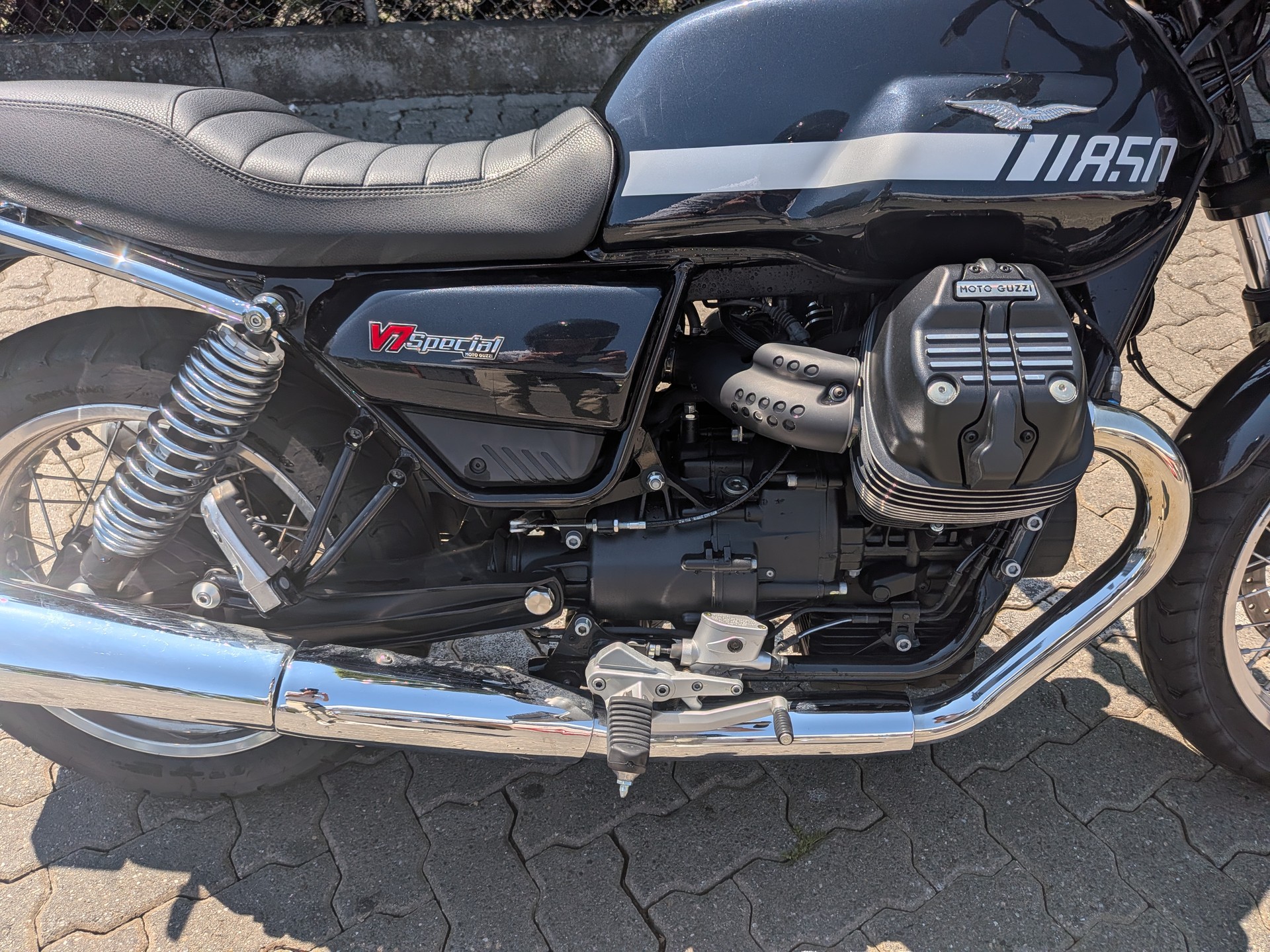 MOTO GUZZI V7 IV 850 Special-image-8