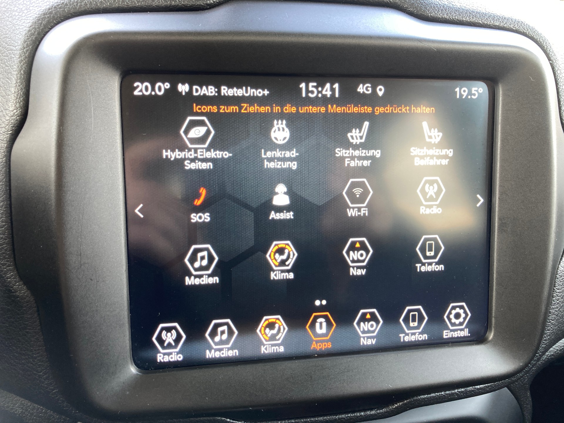 JEEP Renegade 1.3 T PHEV Trailhawk AWD mit Geländeuntersetzung-image-27