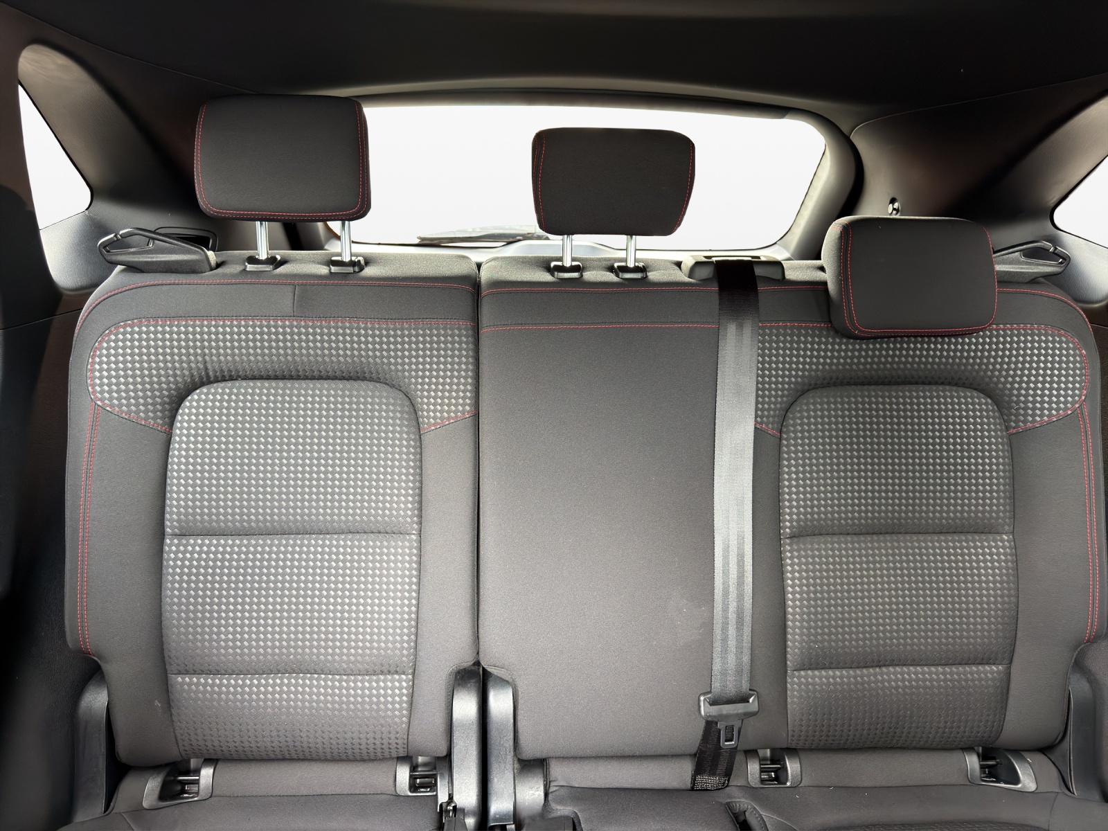FORD Kuga 2.5 PHEV ST-Line 2WD-image-17